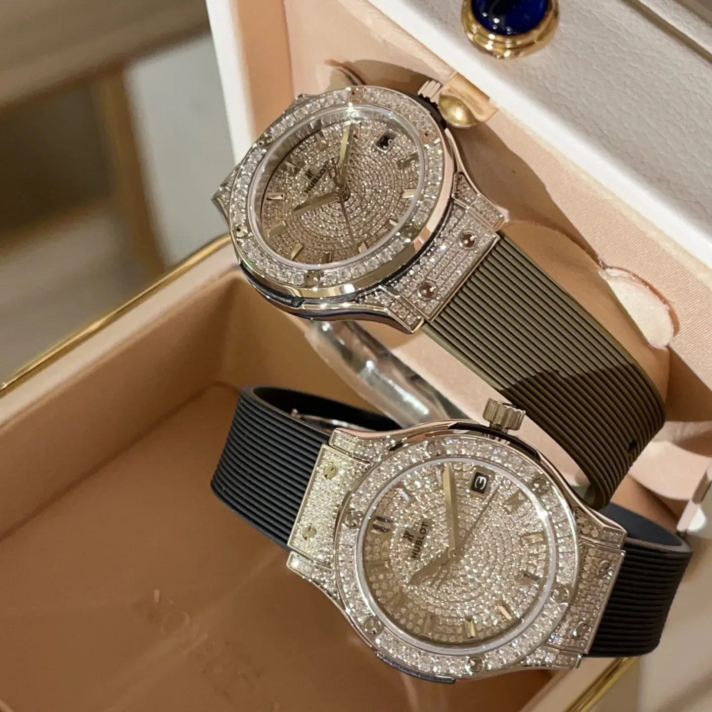 Часы Женские Hublot 46740