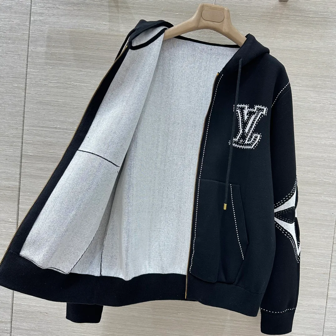 Куртки И Пуховики Женские Louis Vuitton 275201