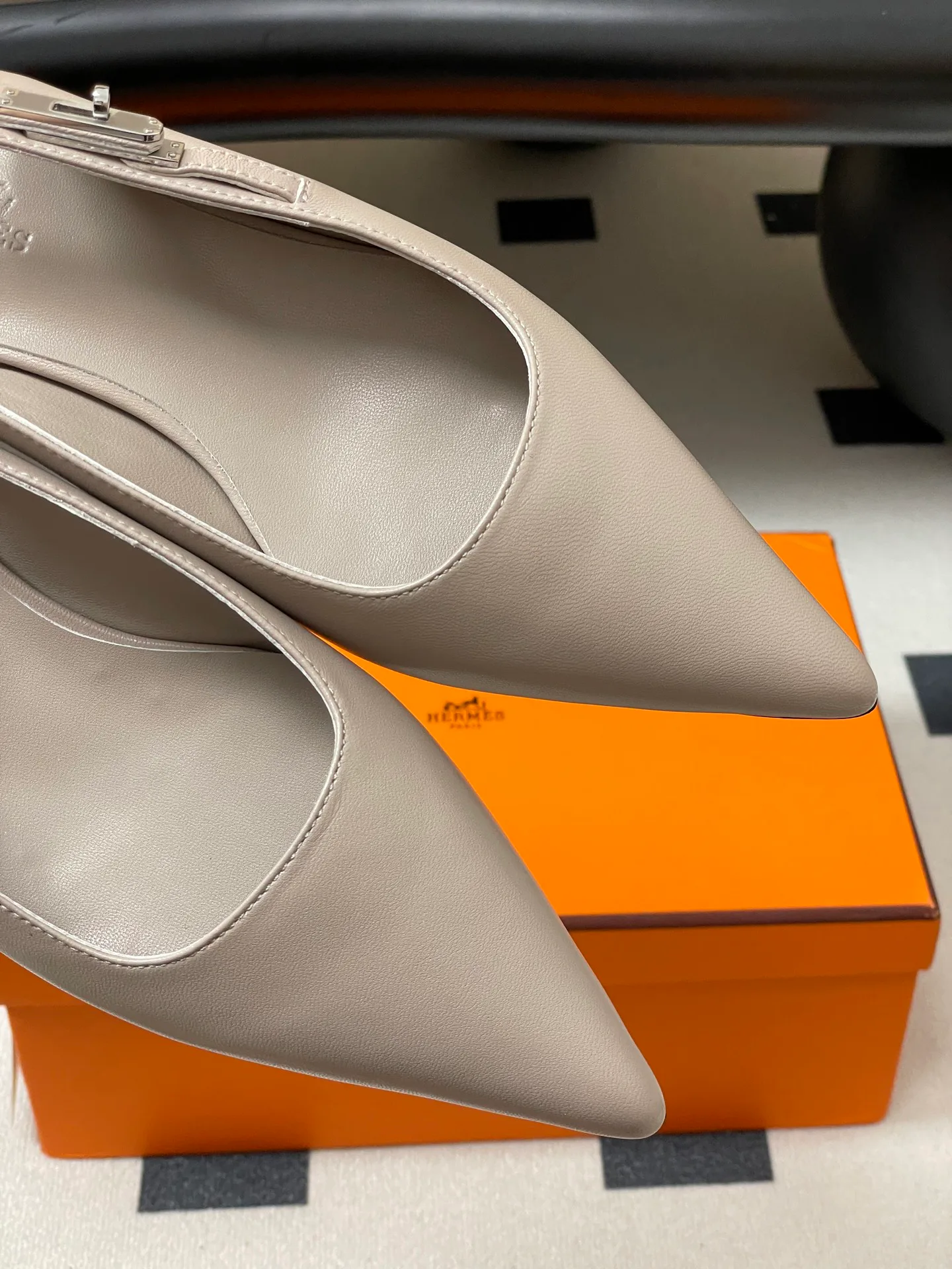 Босоножки Женские Hermes 9234350