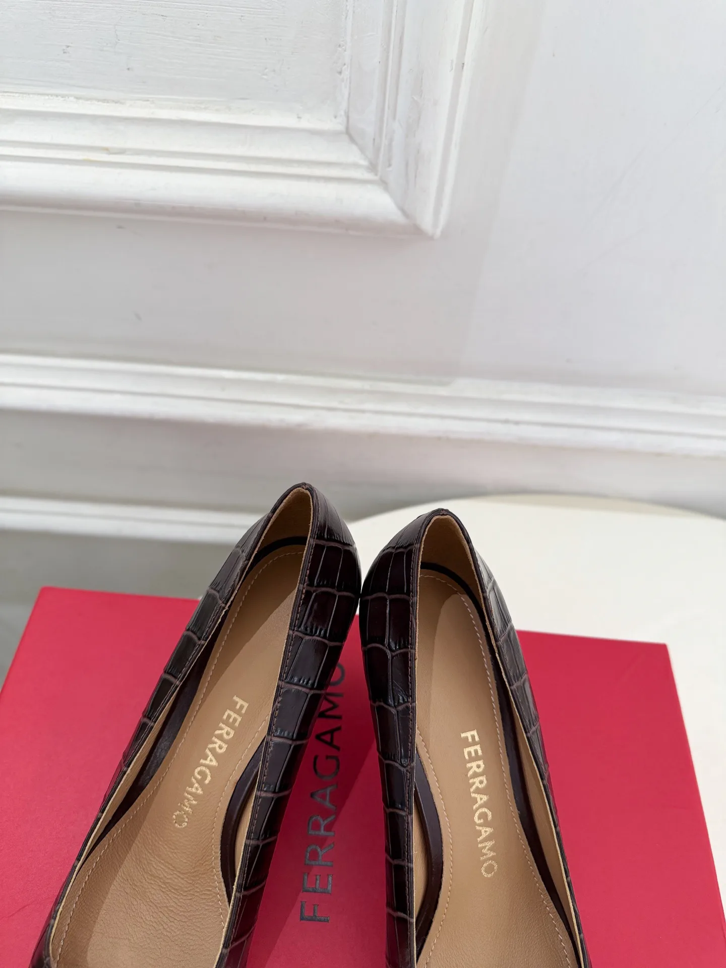 Туфли Женские Salvatore Ferragamo 18034099