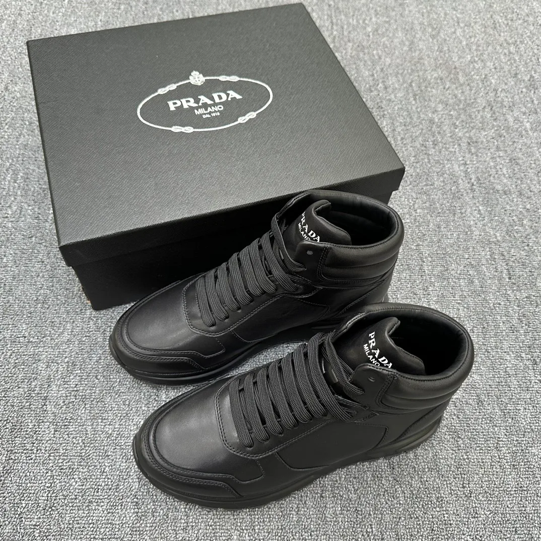 Кроссовки Мужские Prada 186571