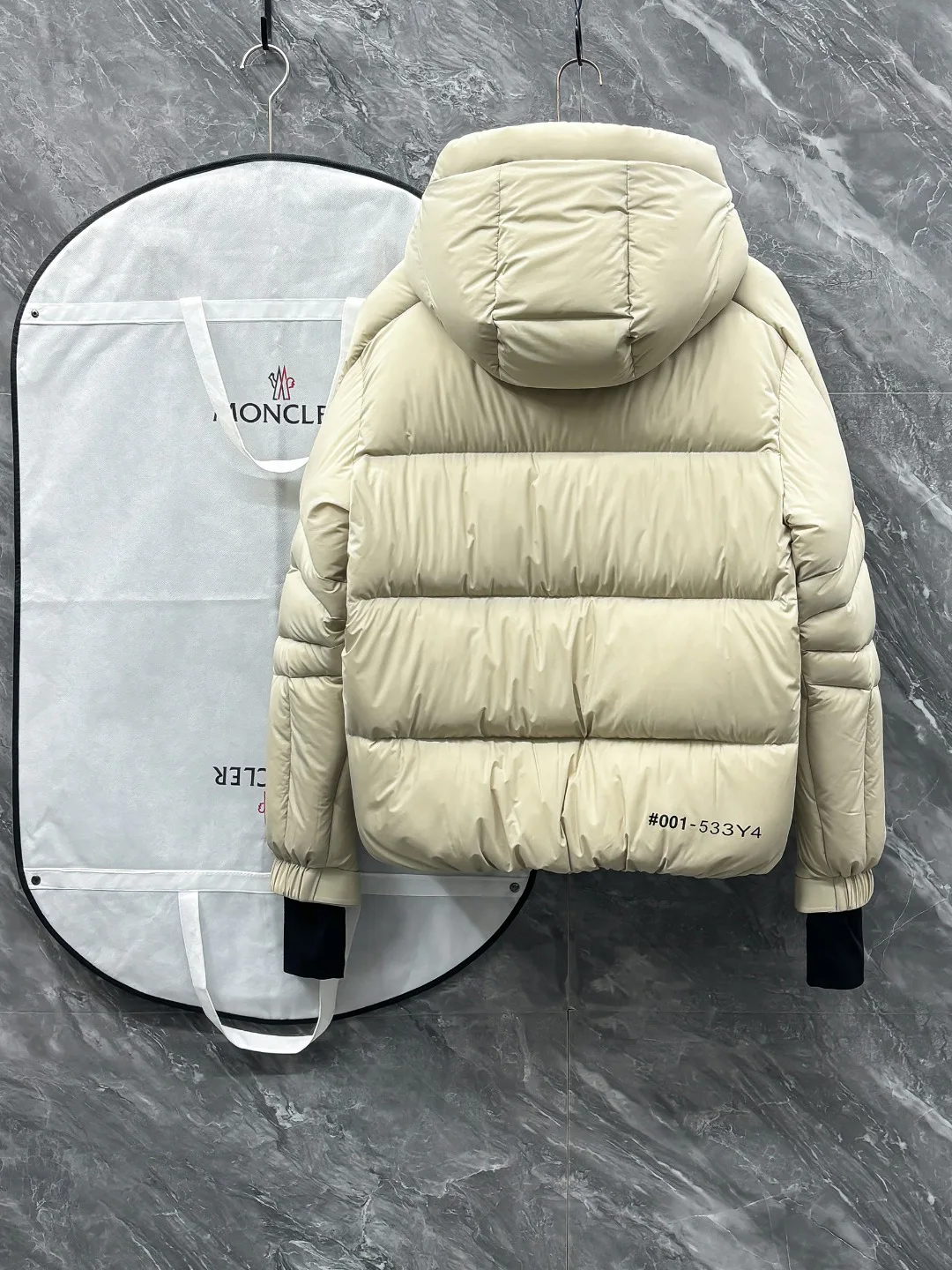 Куртки И Пуховики Мужские Moncler 492976