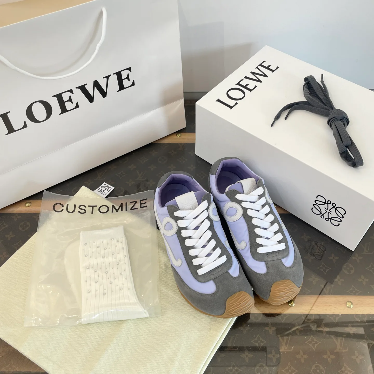 Кроссовки Женские Loewe 69824