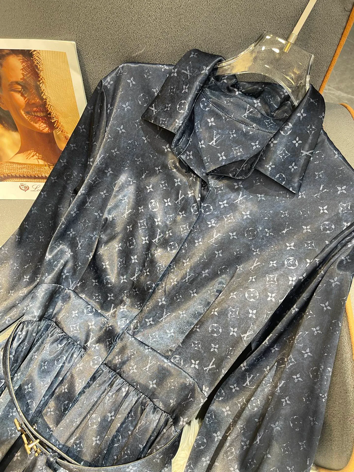 Платья Женские Louis Vuitton 1522334