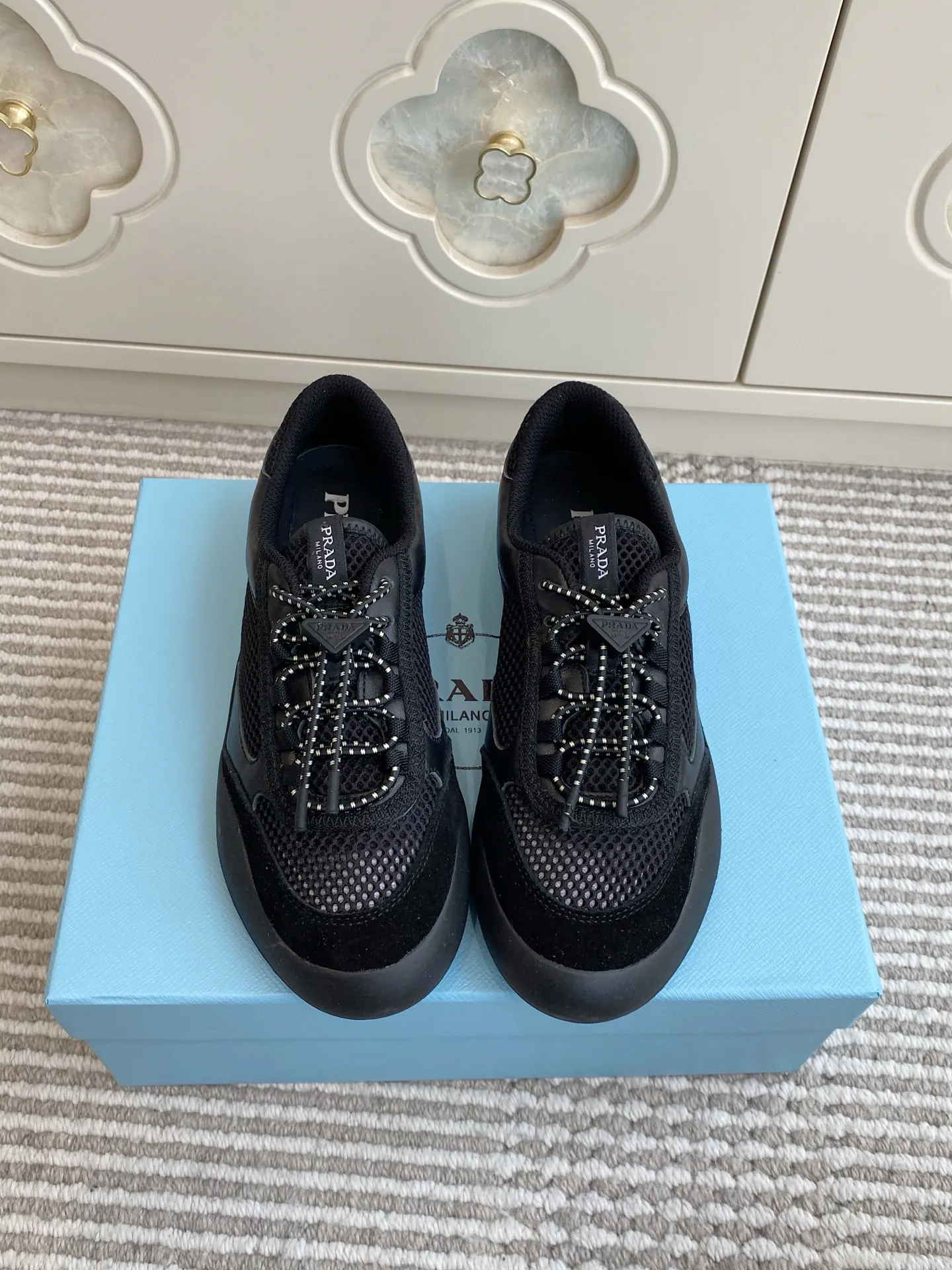 Кроссовки Женские Prada 13239503