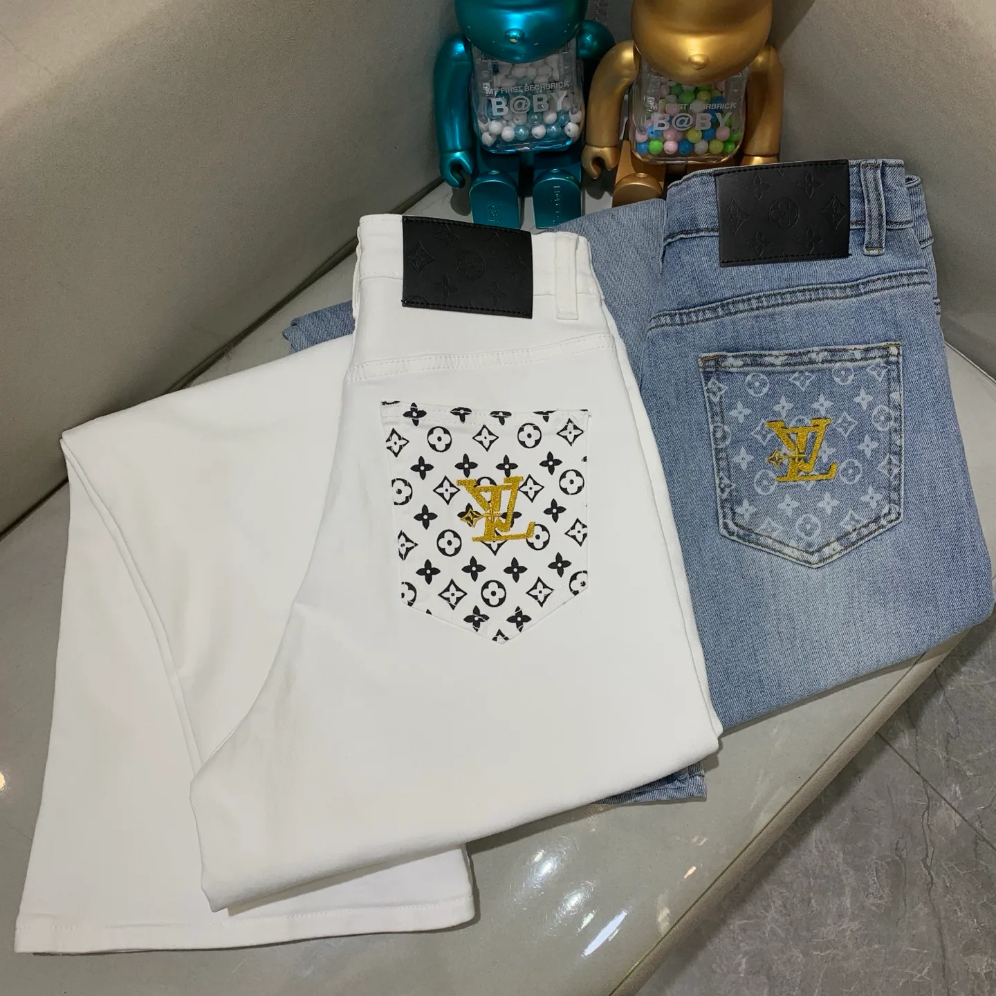 Джинсы Женские Louis Vuitton 1820449