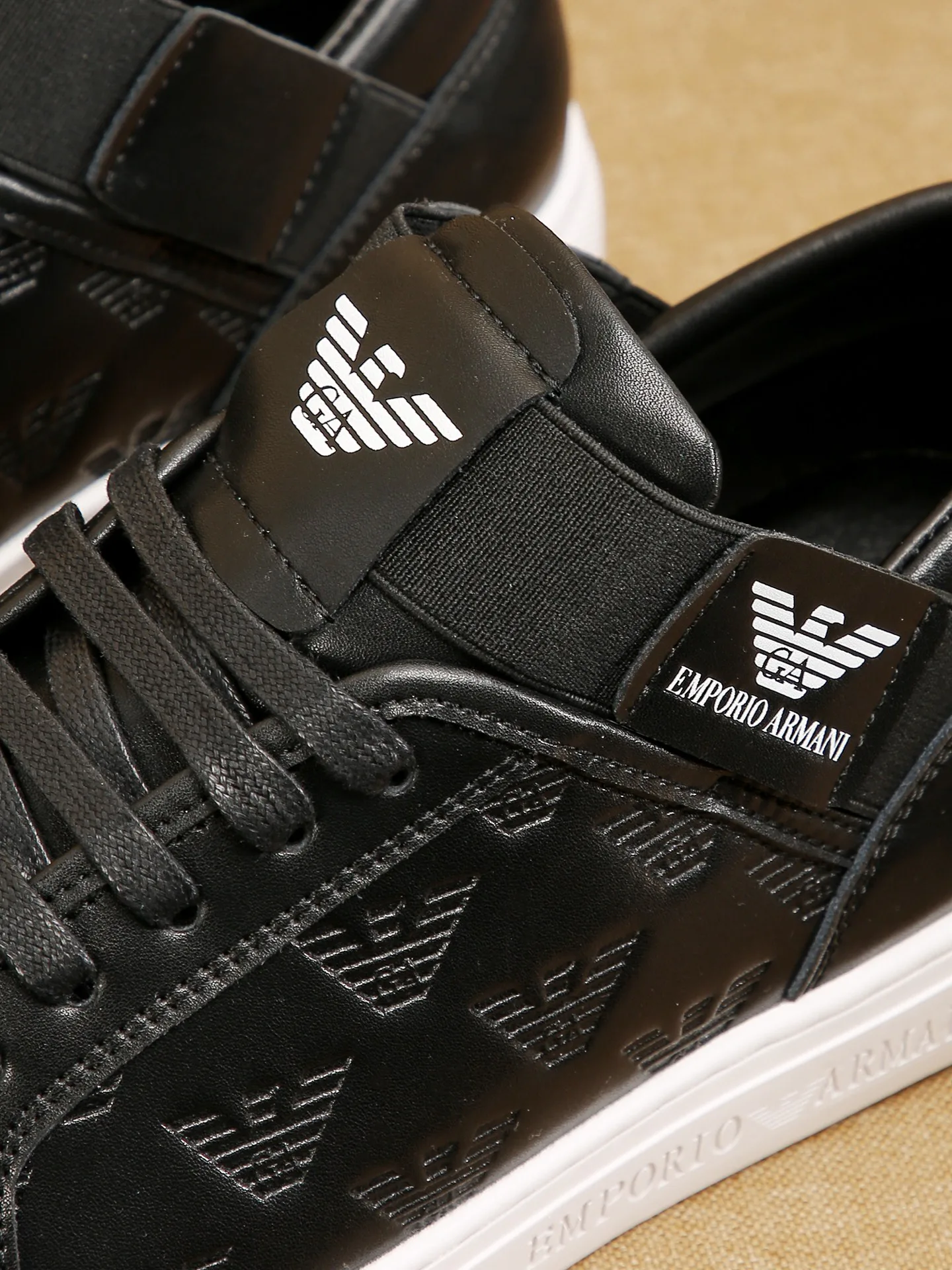 Кроссовки Мужские Armani 382753