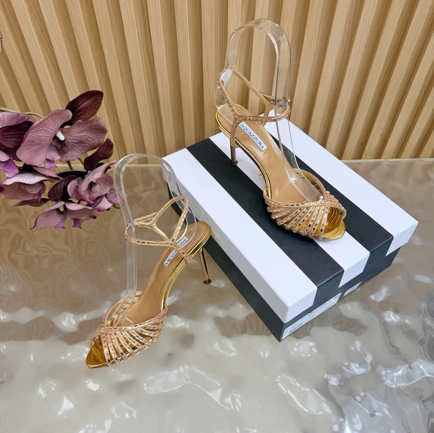 Босоножки Женские Aquazzura 5055069