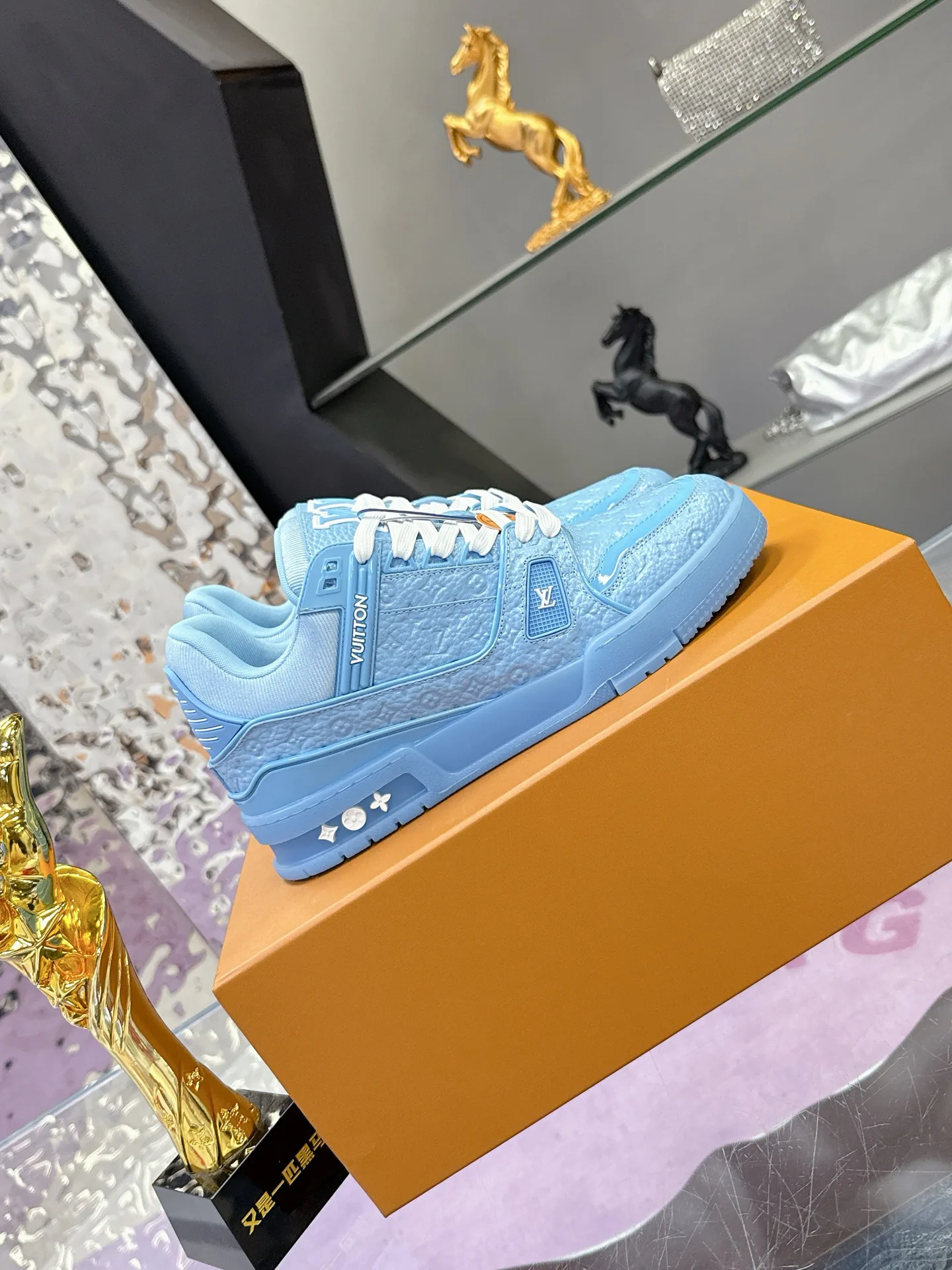 Кроссовки Мужские Louis Vuitton 52677