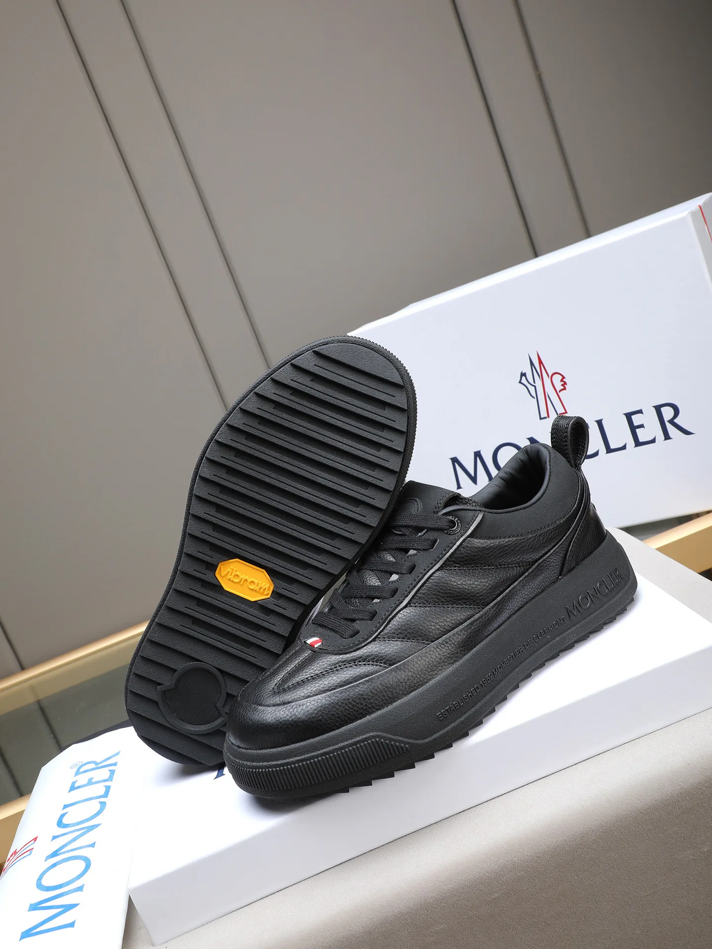 Кроссовки Мужские Moncler 11490475