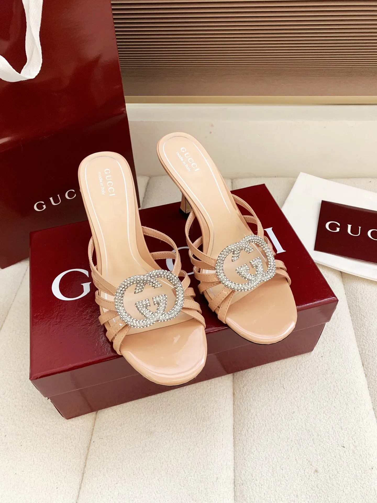 Туфли Женские Gucci 13142100