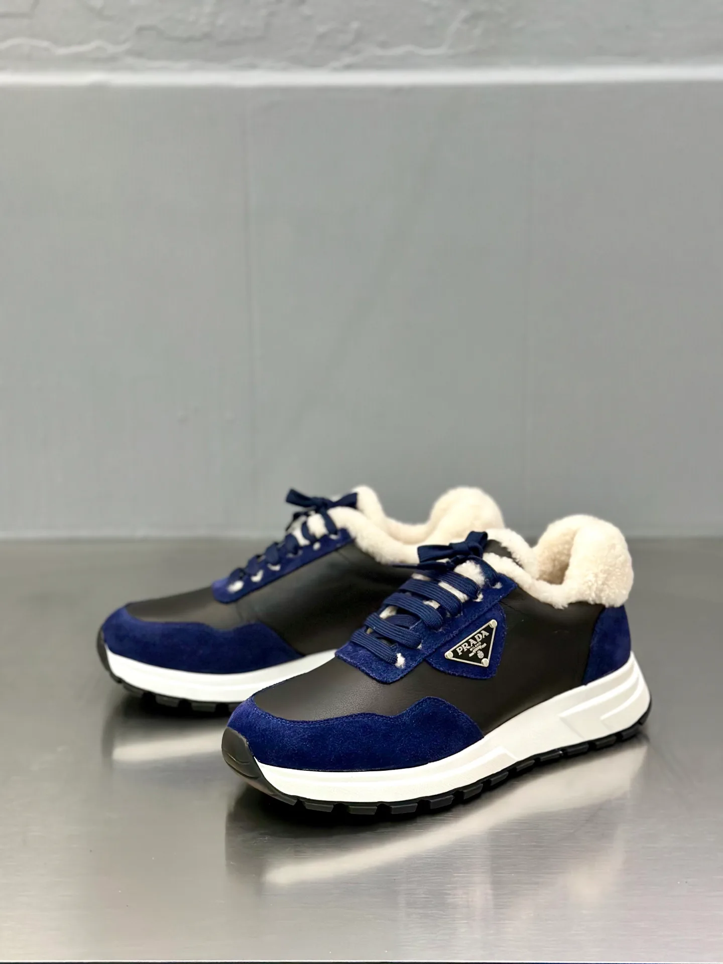 Кроссовки Мужские Prada 254814