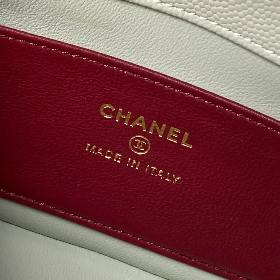Классические Сумки Женские Chanel 18207699