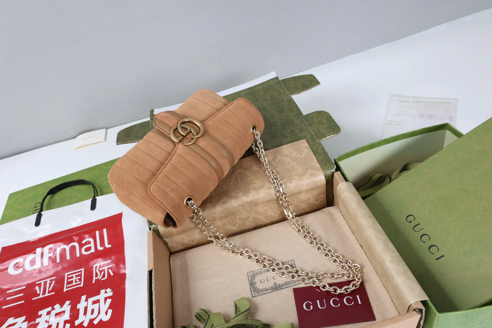Классические Сумки Женские Gucci 18004291