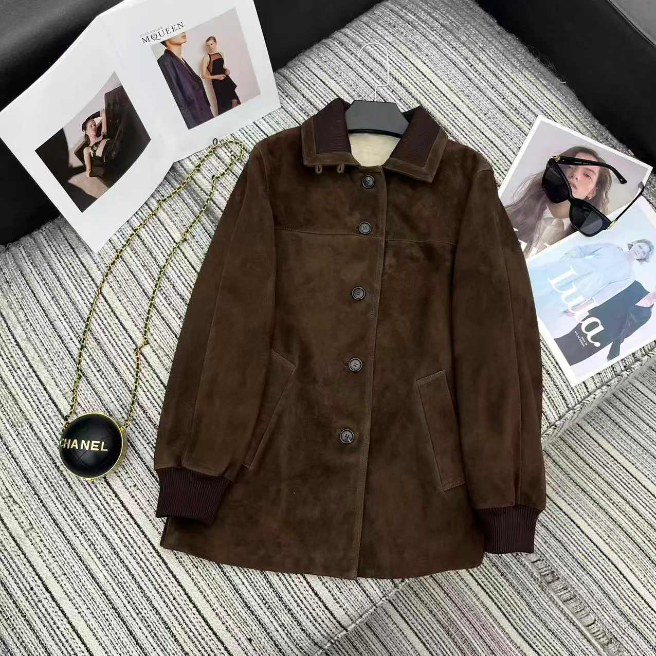 Кожаные Куртки И Дублёнки Женские Loro Piana 2702517