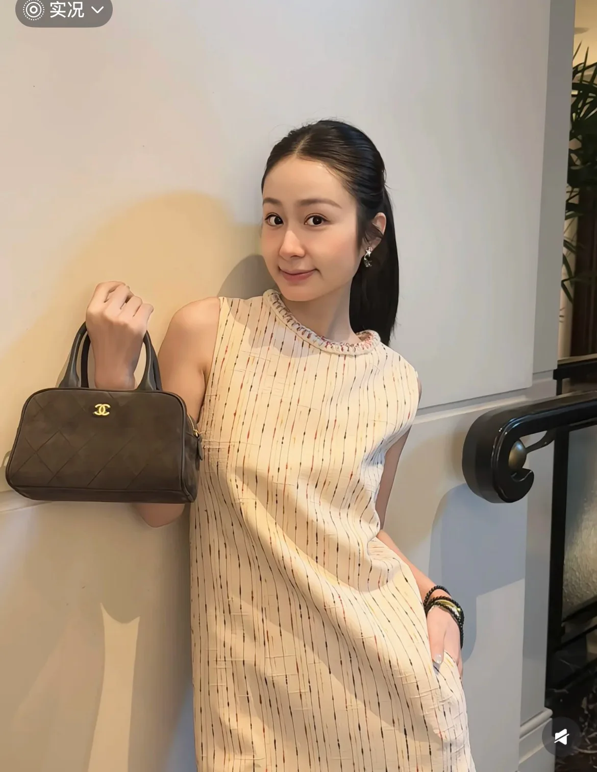 Платья Женские Chanel 18713468