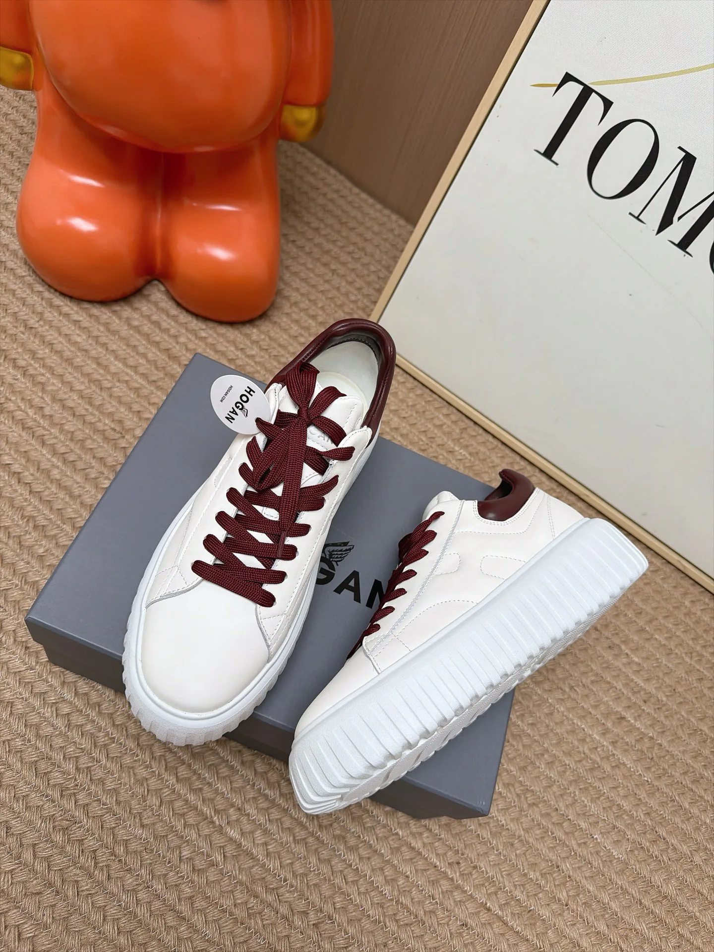 Кроссовки Женские Hogan 18239683