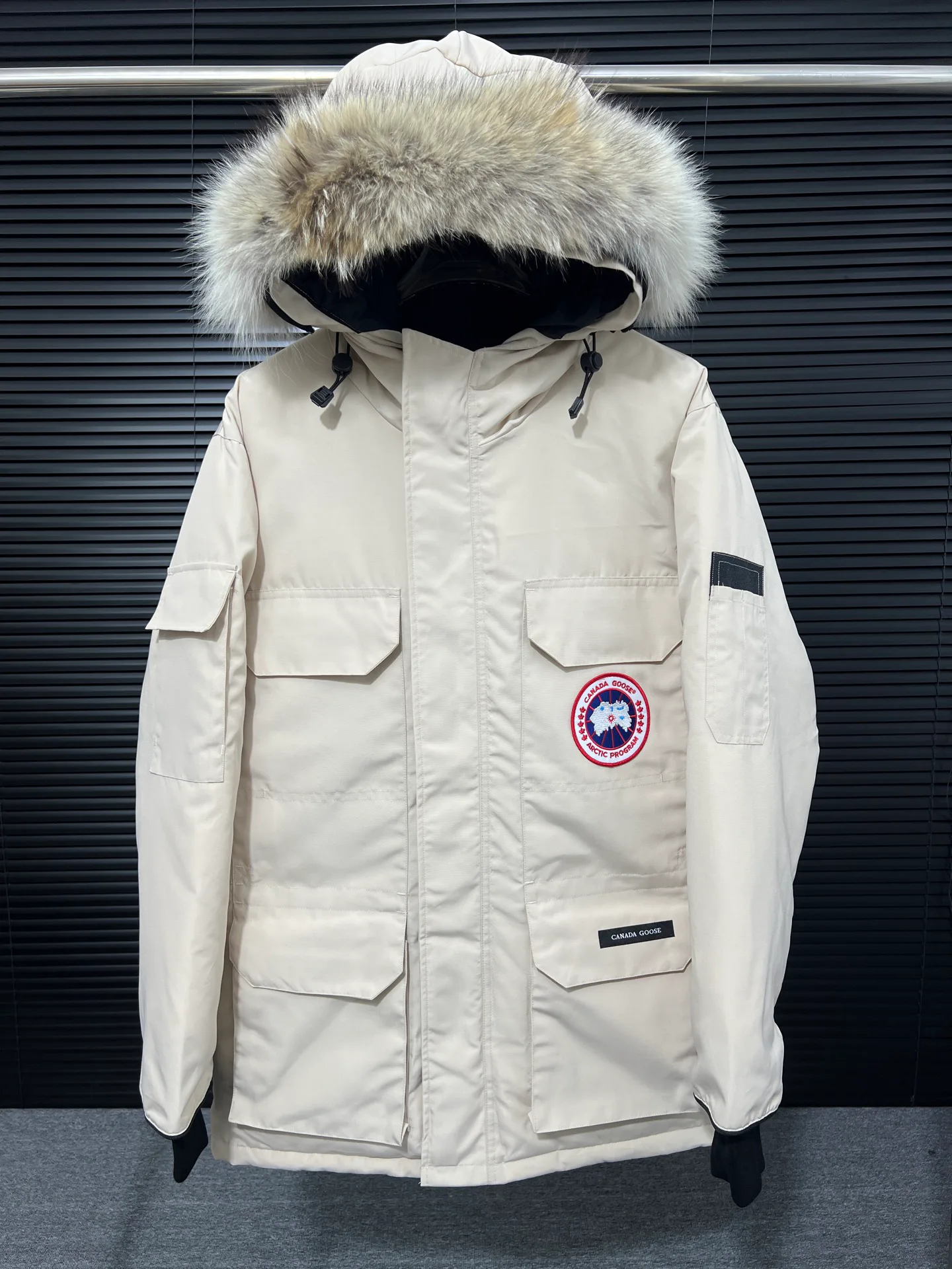 Куртки И Пуховики Женские Canada Goose 362448