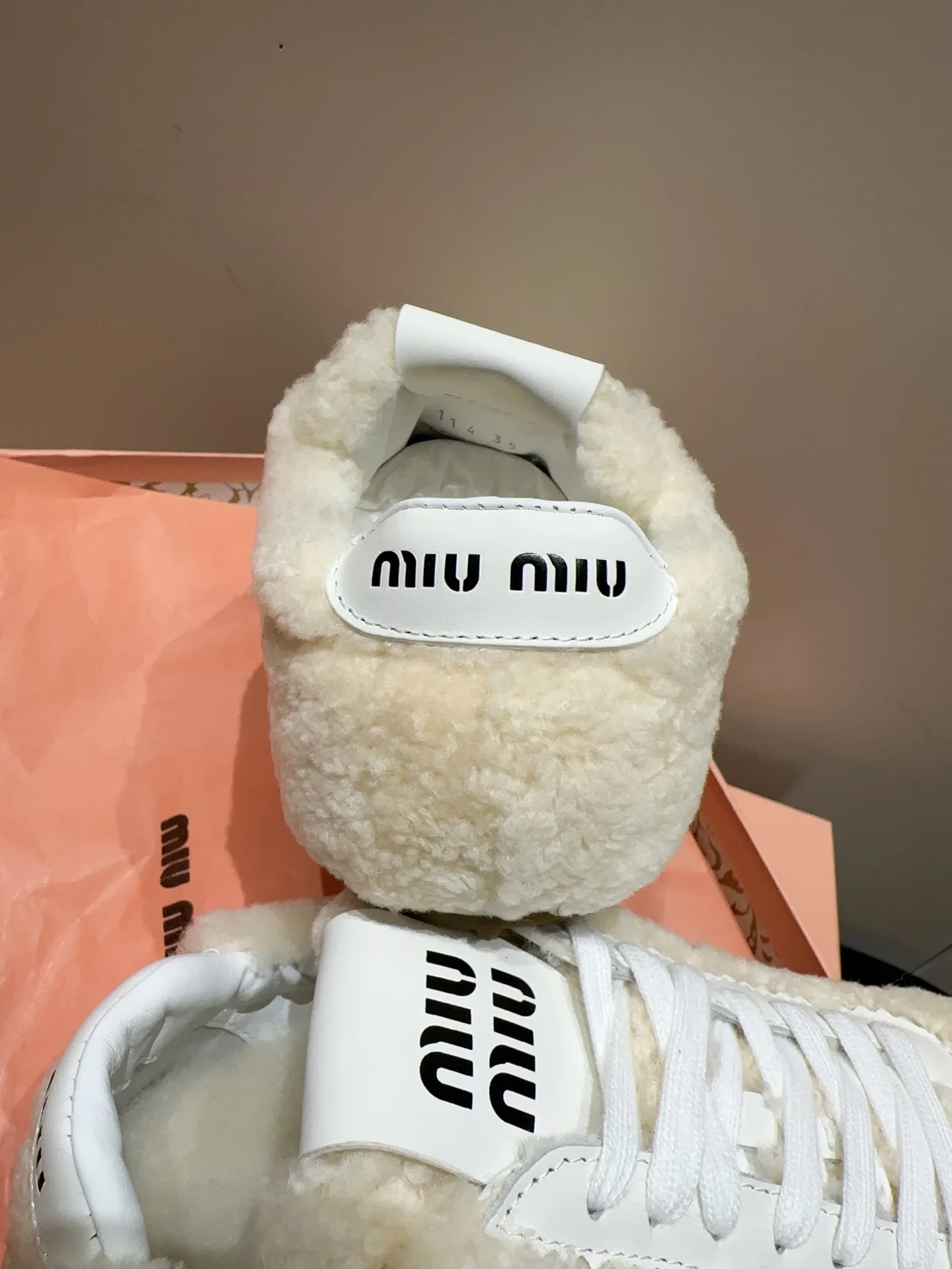 Кроссовки Женские Miu Miu 19301153