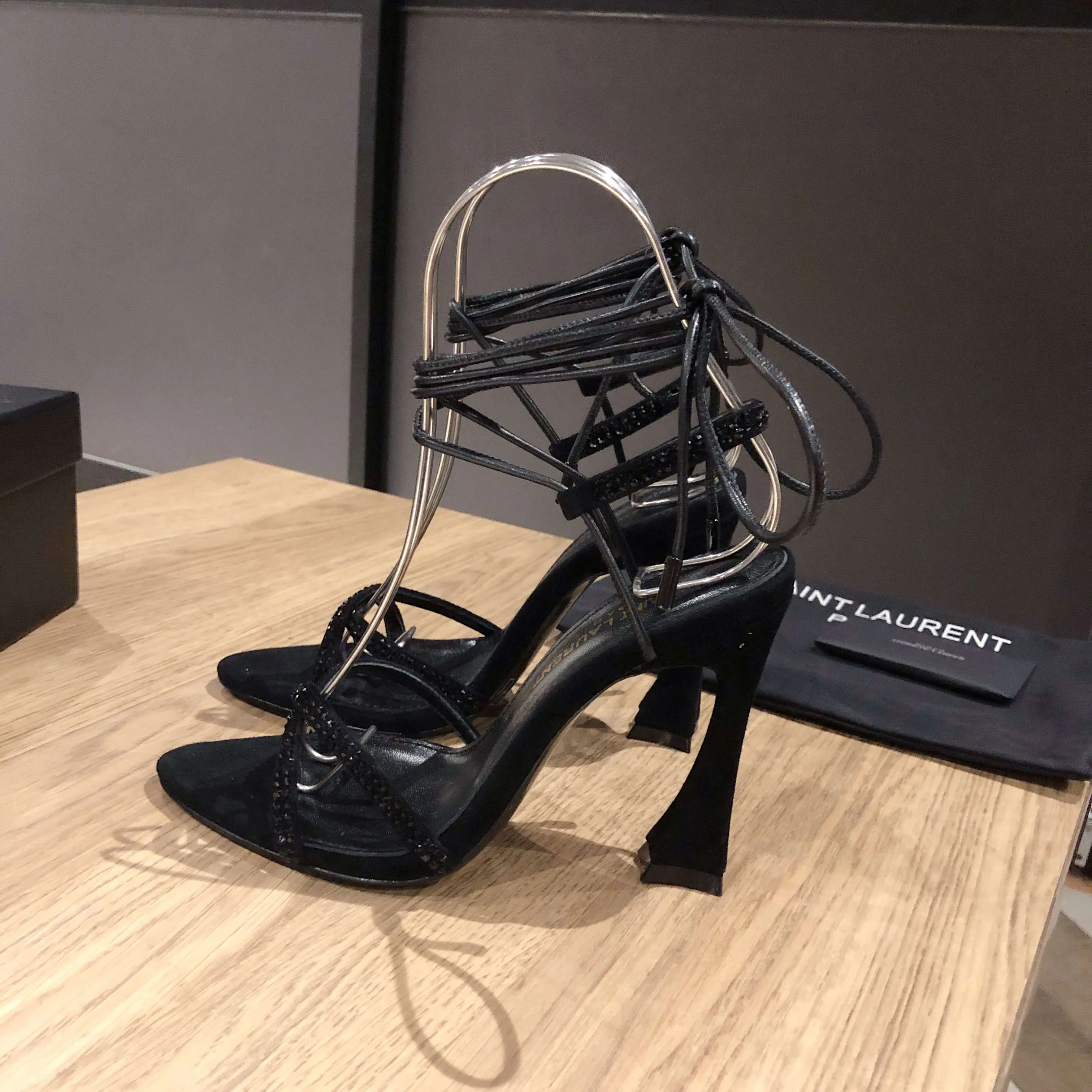 Босоножки Женские Saint Laurent 11220452