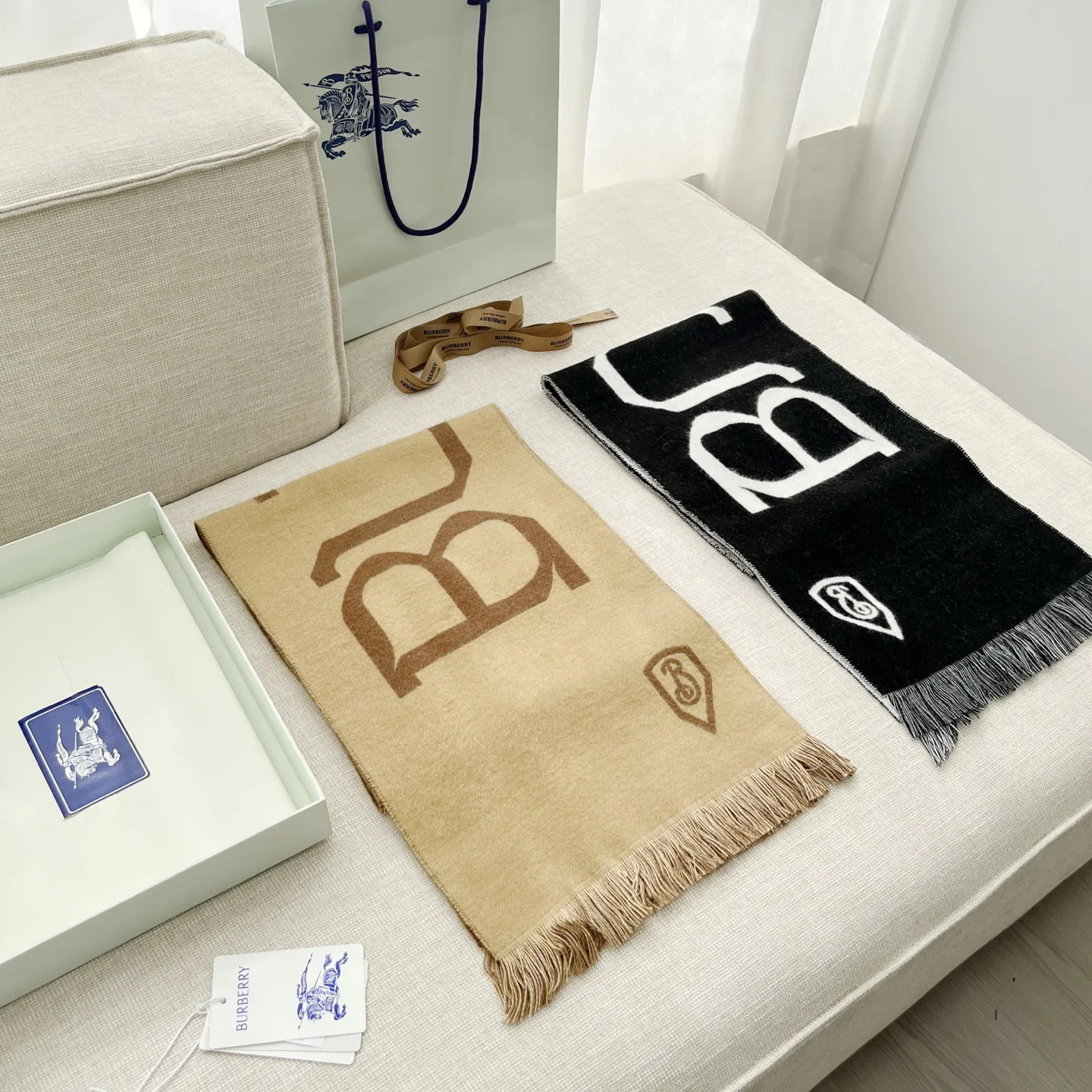 Шарфы Burberry 183747