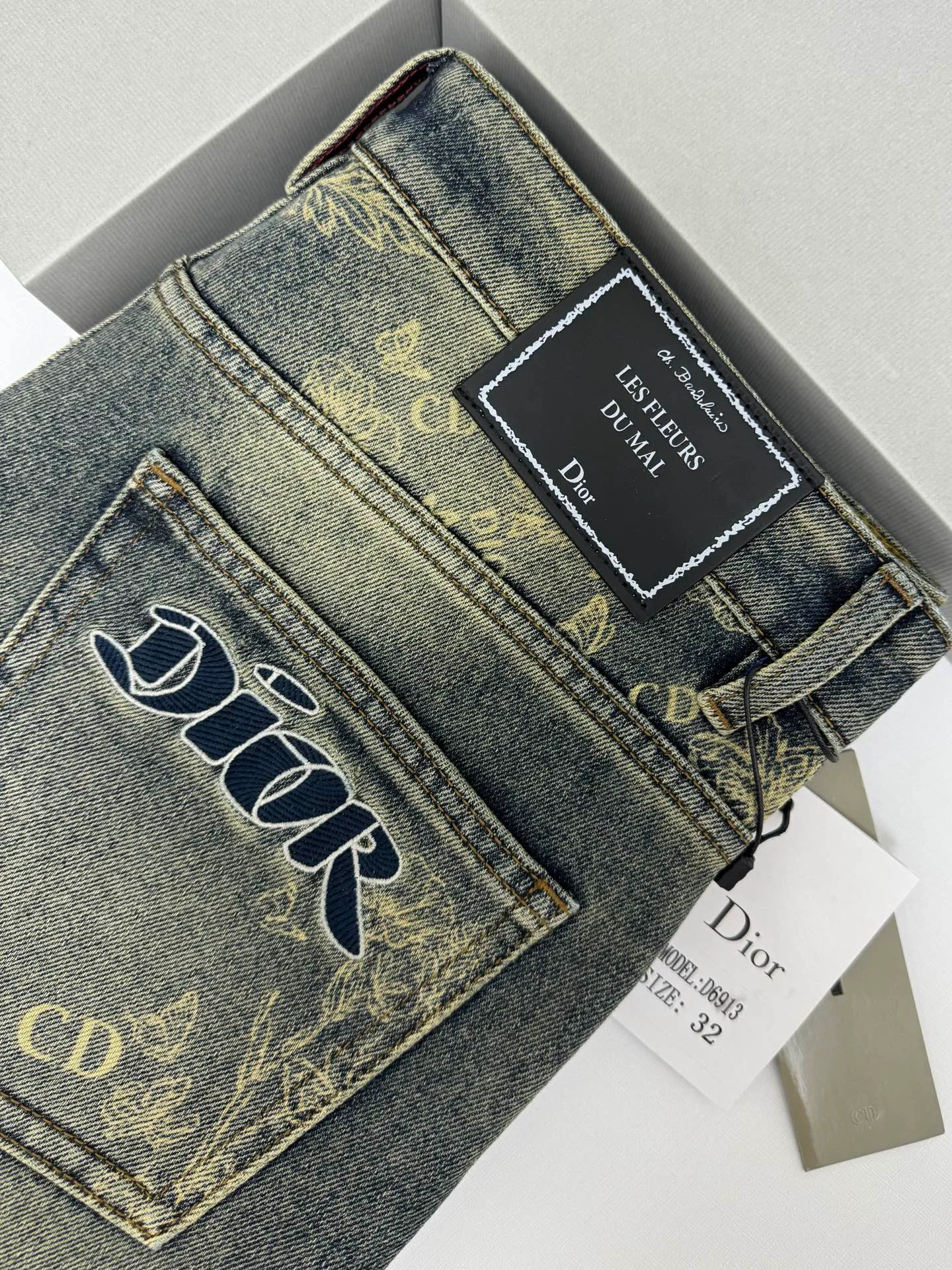 Джинсы Мужские Christian Dior 17235426
