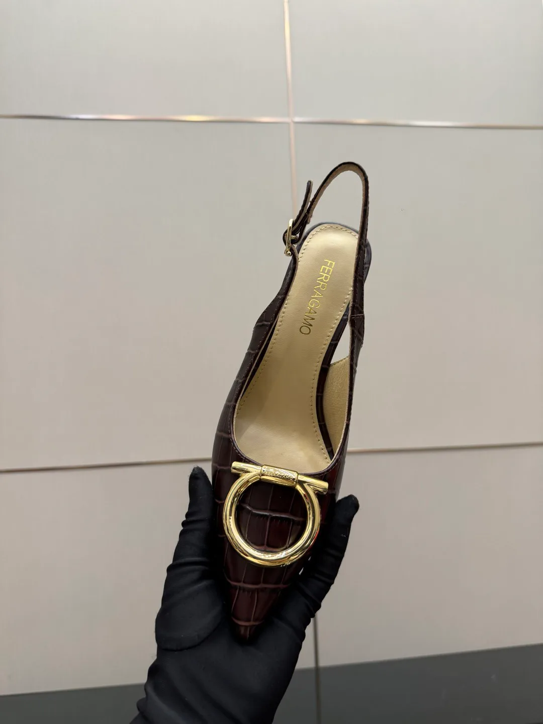 Туфли Женские Salvatore Ferragamo 1498821