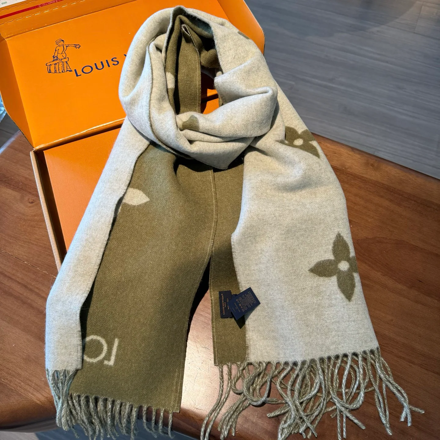 Шарфы Louis Vuitton 11268992