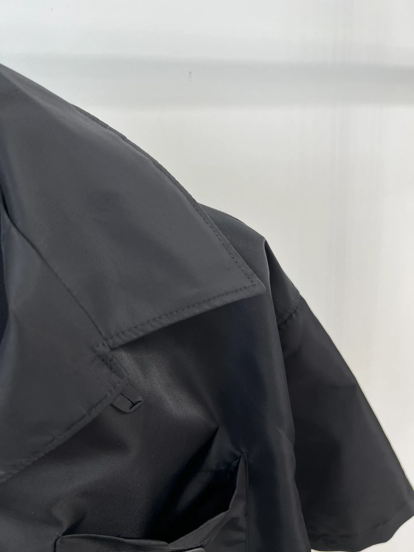 Футболки Женские Prada 10345