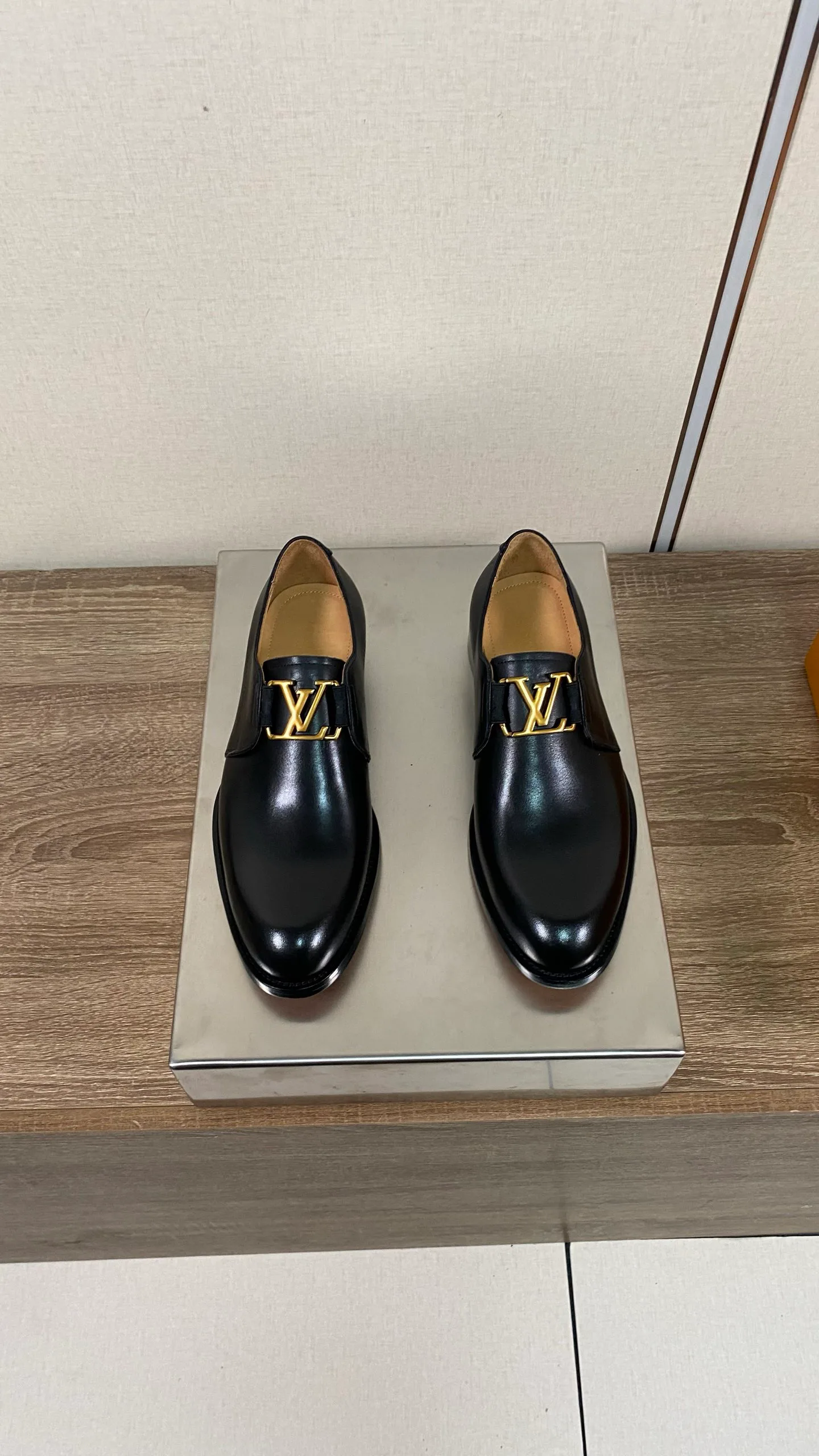 Лоферы И Туфли Мужские Louis Vuitton 18078687