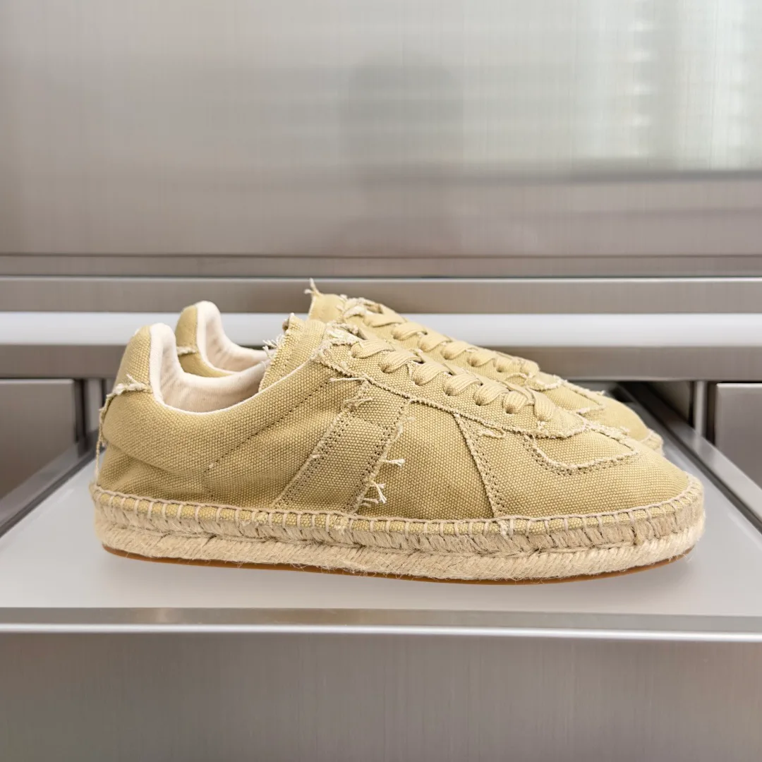 Кроссовки Женские Maison Margiela 17415530