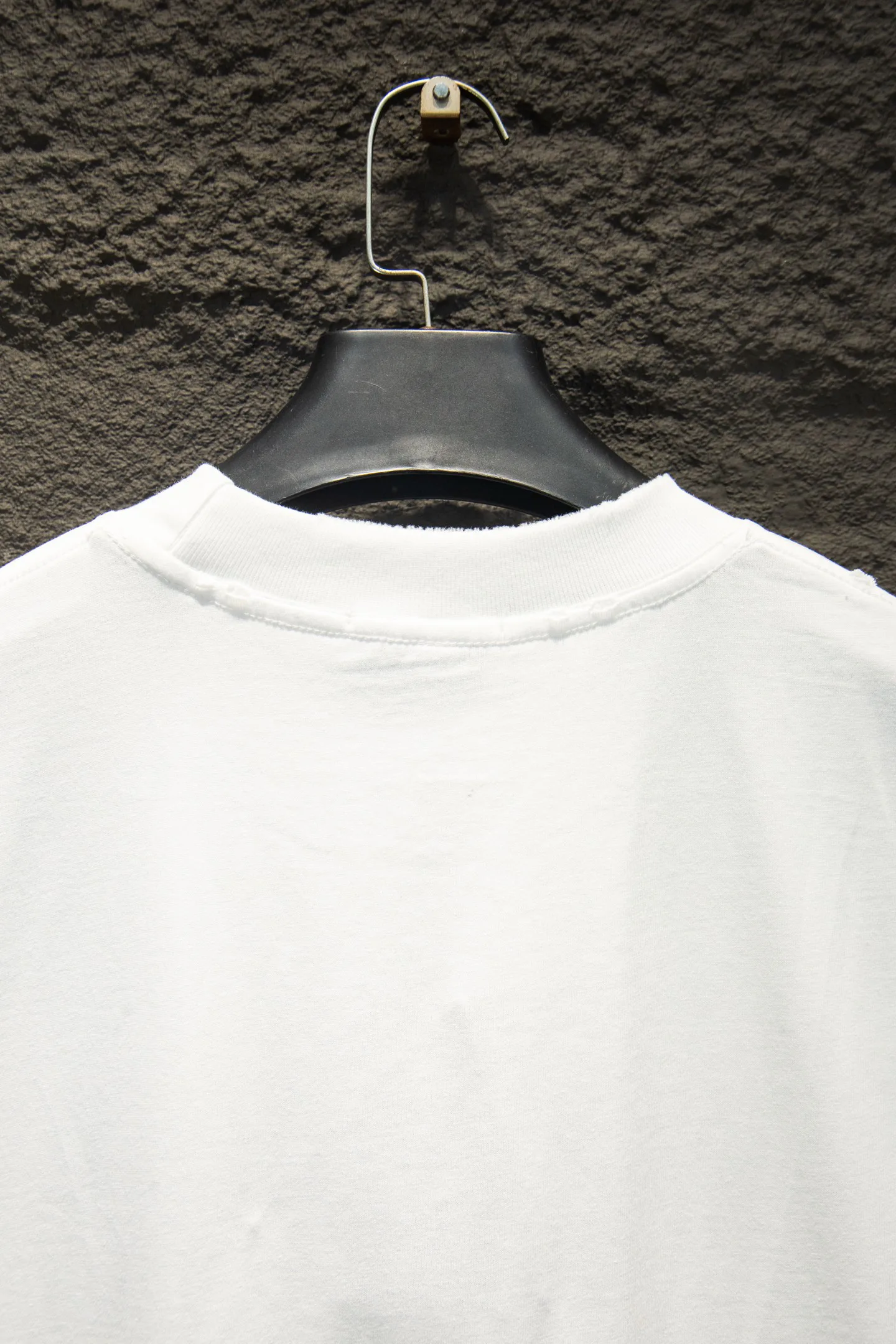 Футболки Женские Saint Laurent 9182385