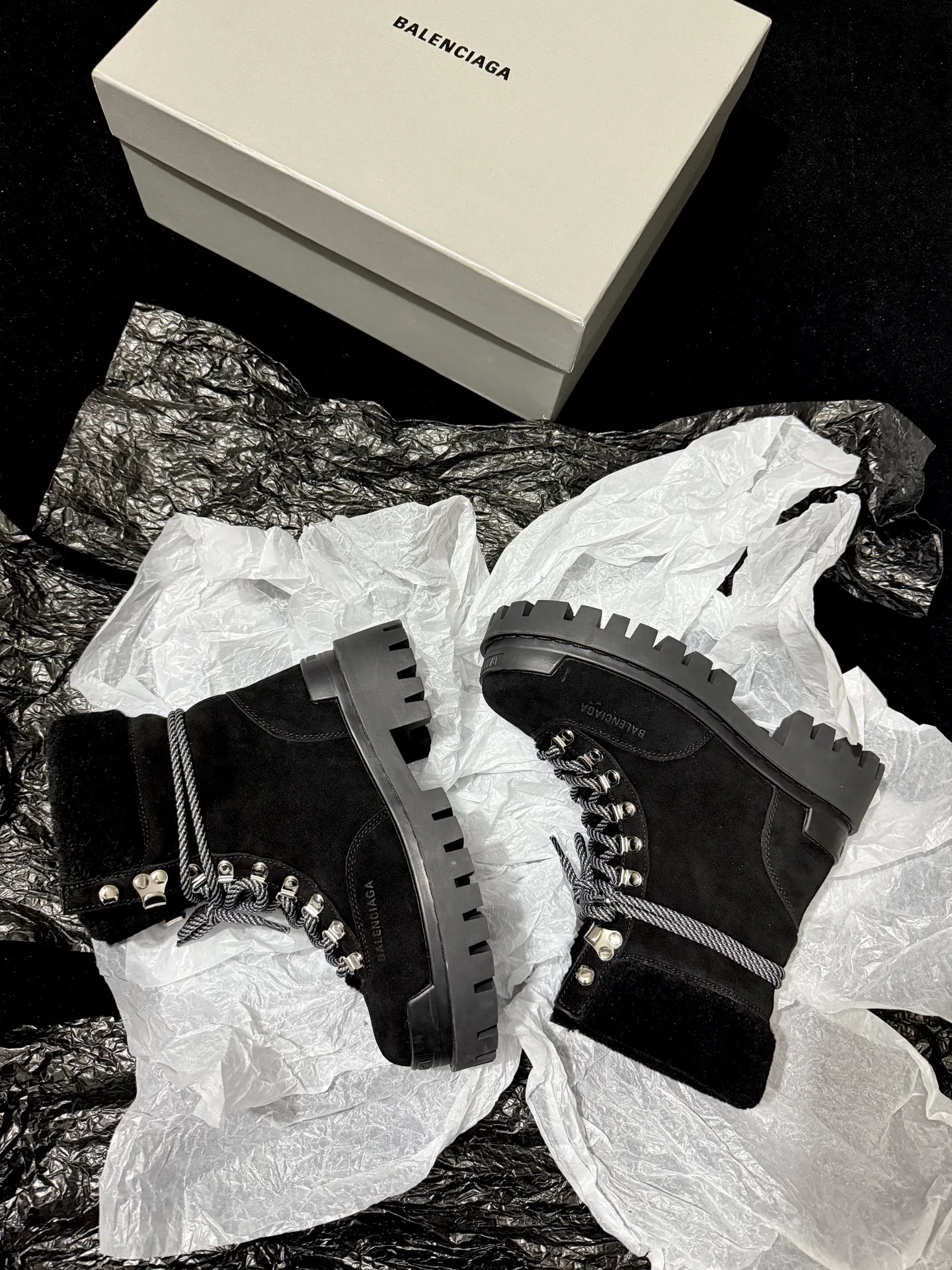 Ботинки Женские Balenciaga 18712043