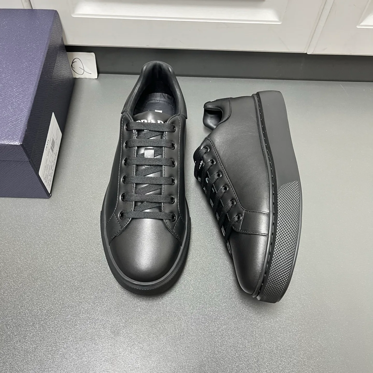 Кроссовки Мужские Prada 17457812