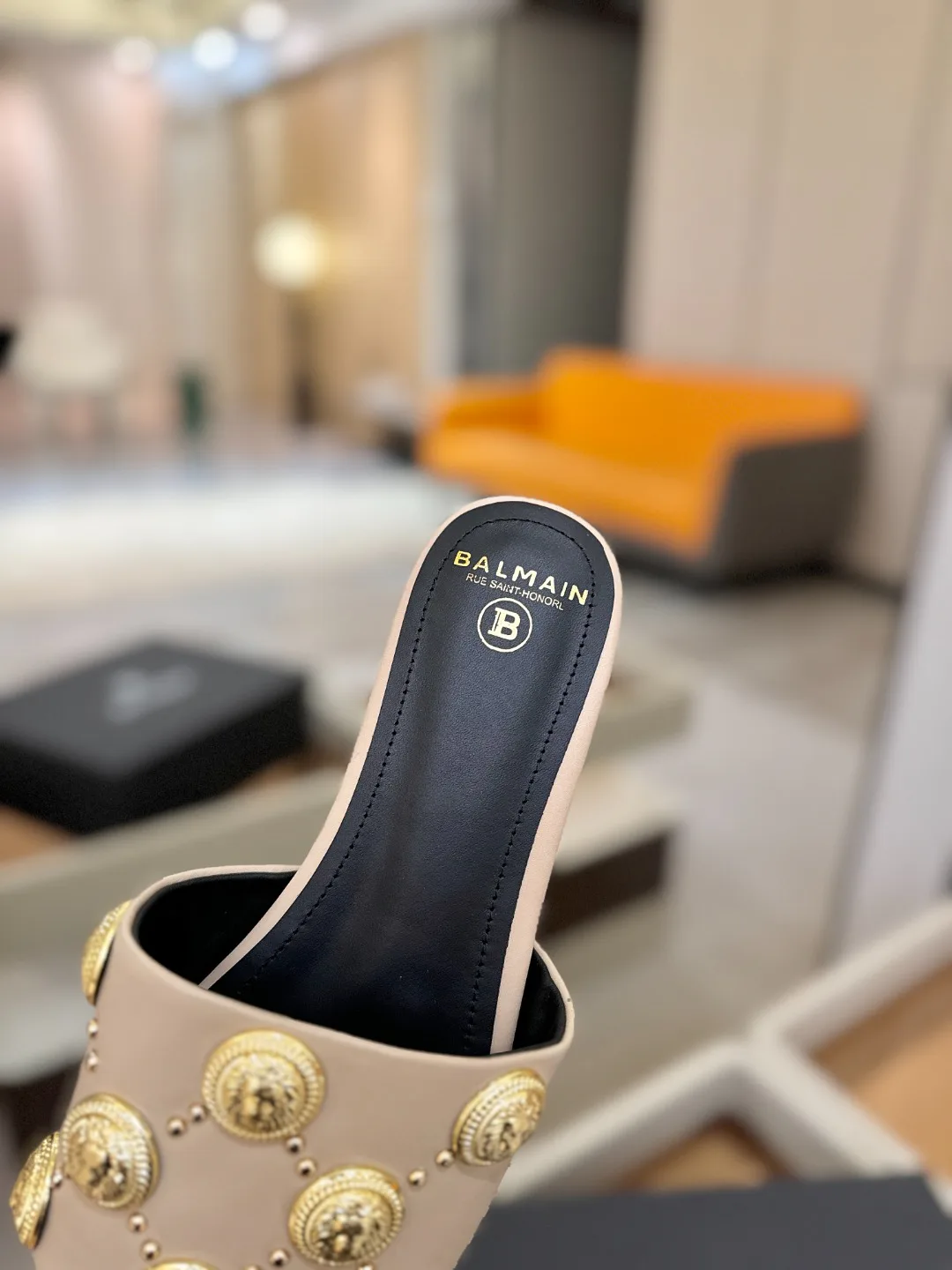 Шлепанцы Женские Balmain 841027