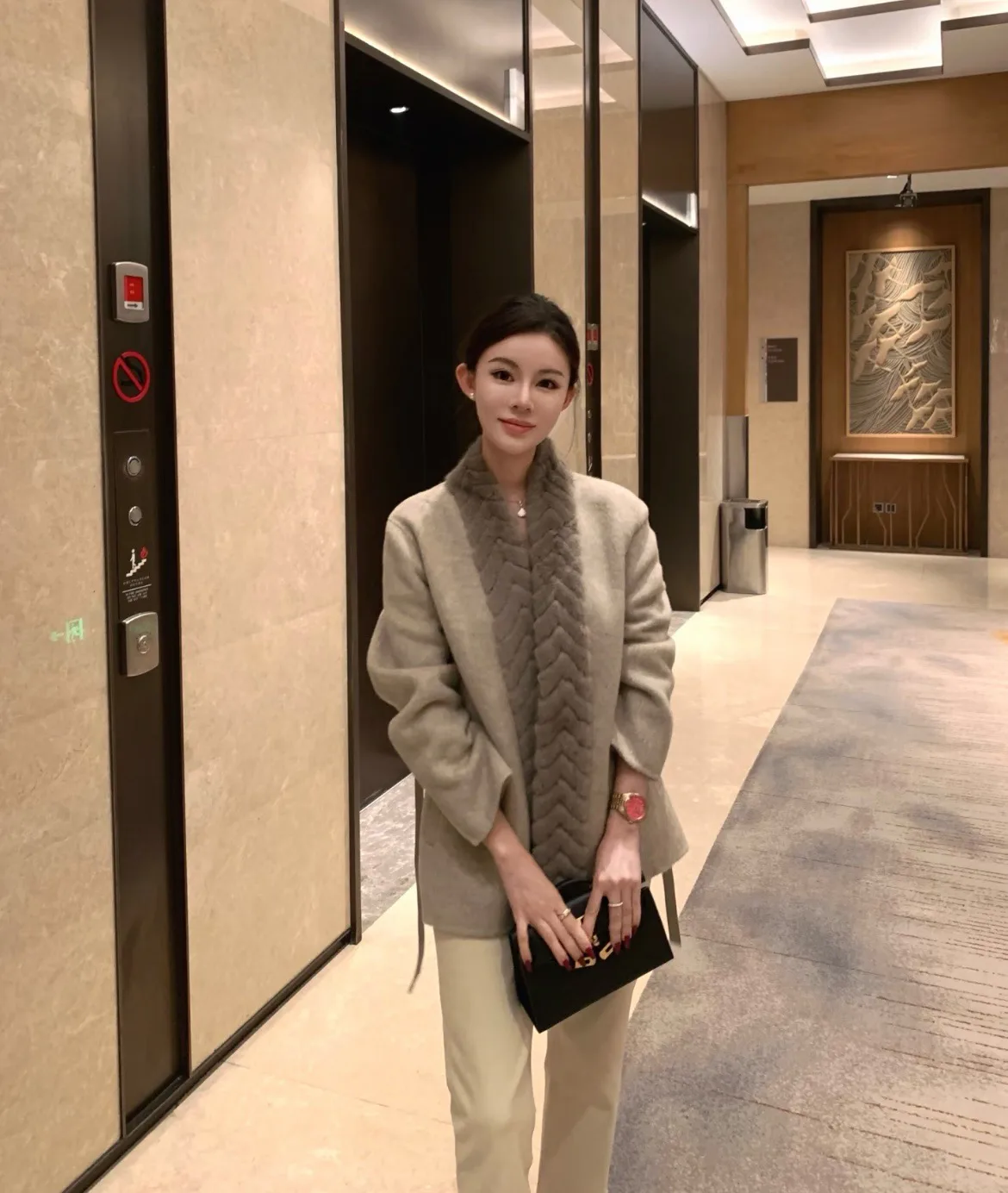 Пальто Женские Loro Piana 18528349
