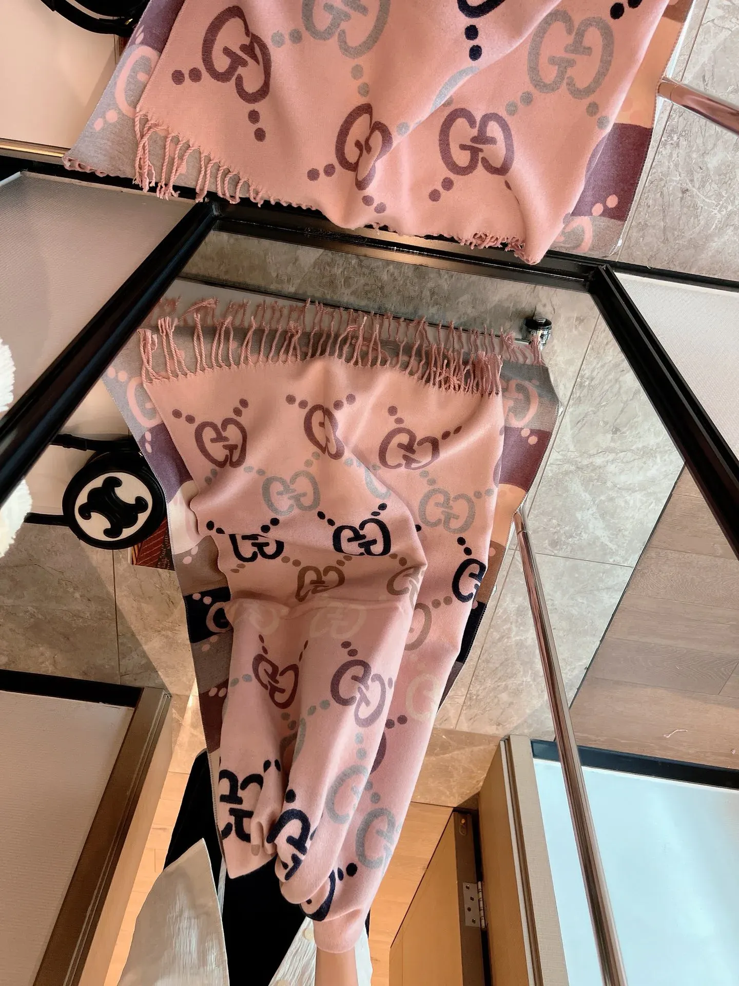 Шарфы Gucci 184248