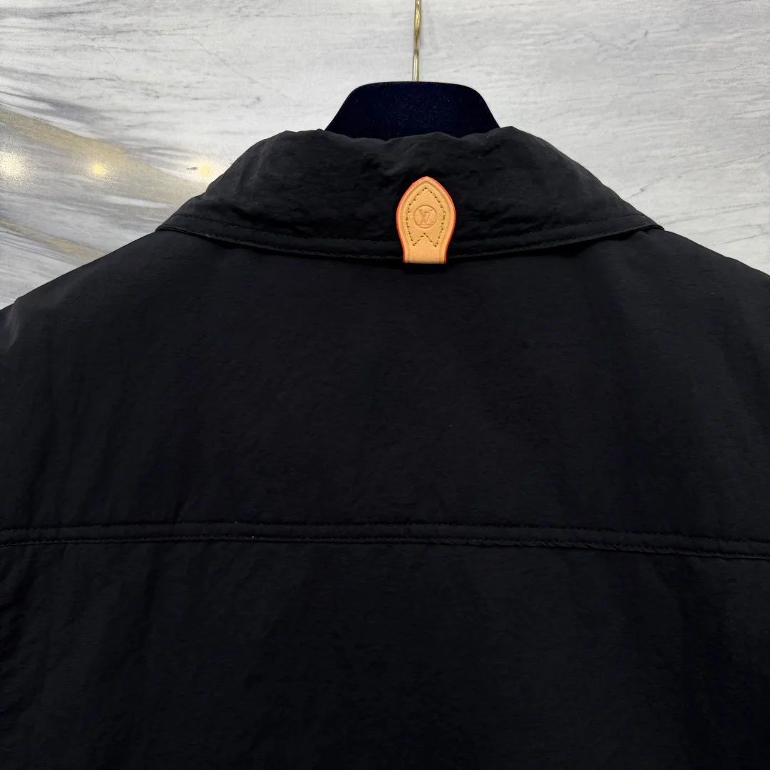 Куртки И Пуховики Мужские Louis Vuitton 10984036