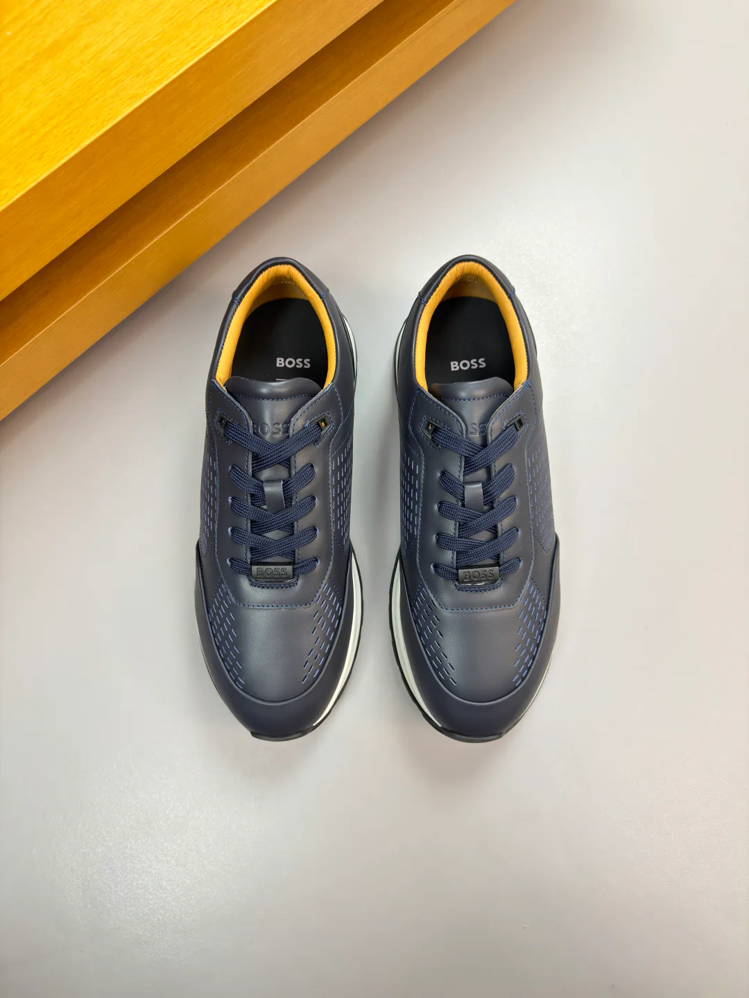 Кроссовки Мужские Hugo Boss 1862111