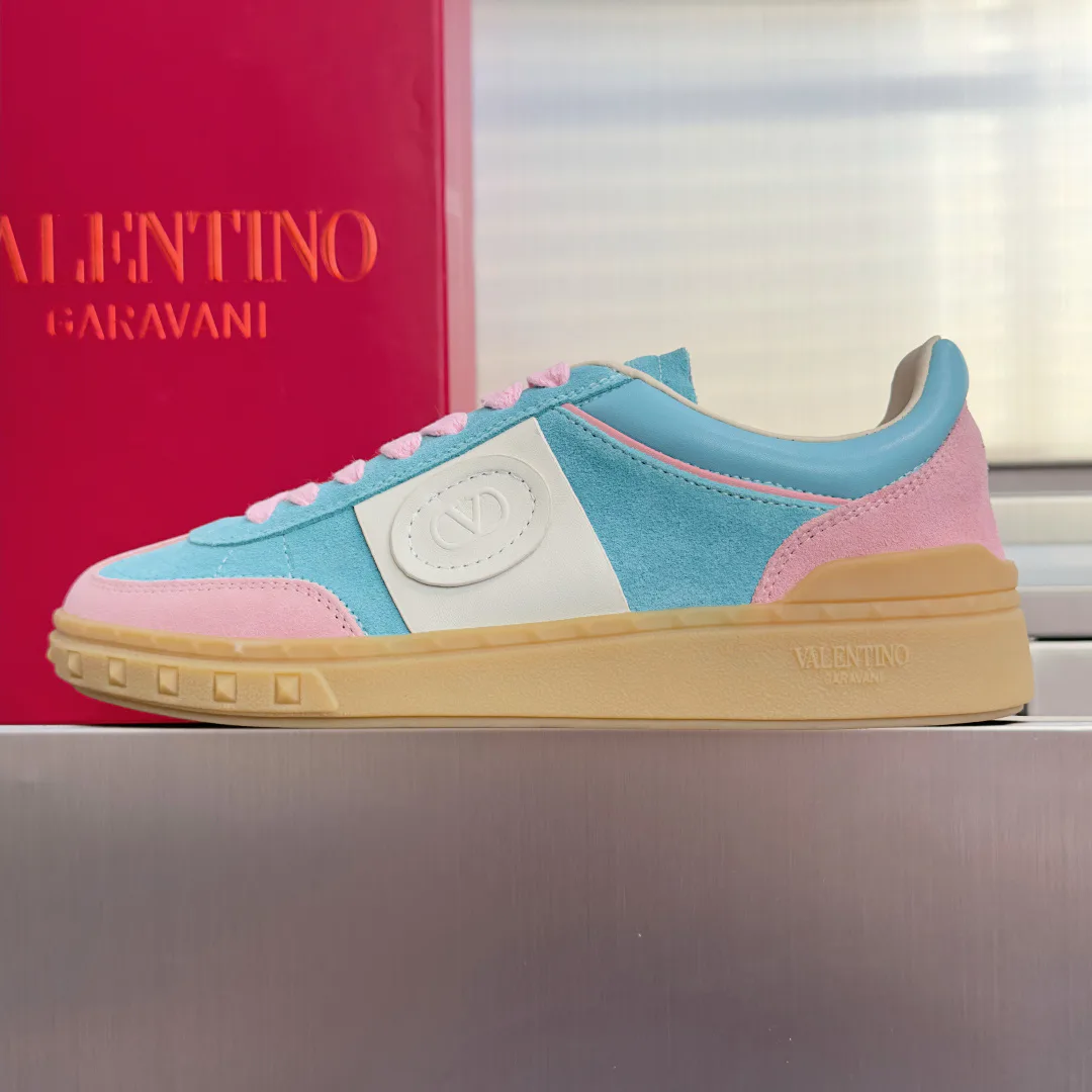Кроссовки Женские Valentino 19175904