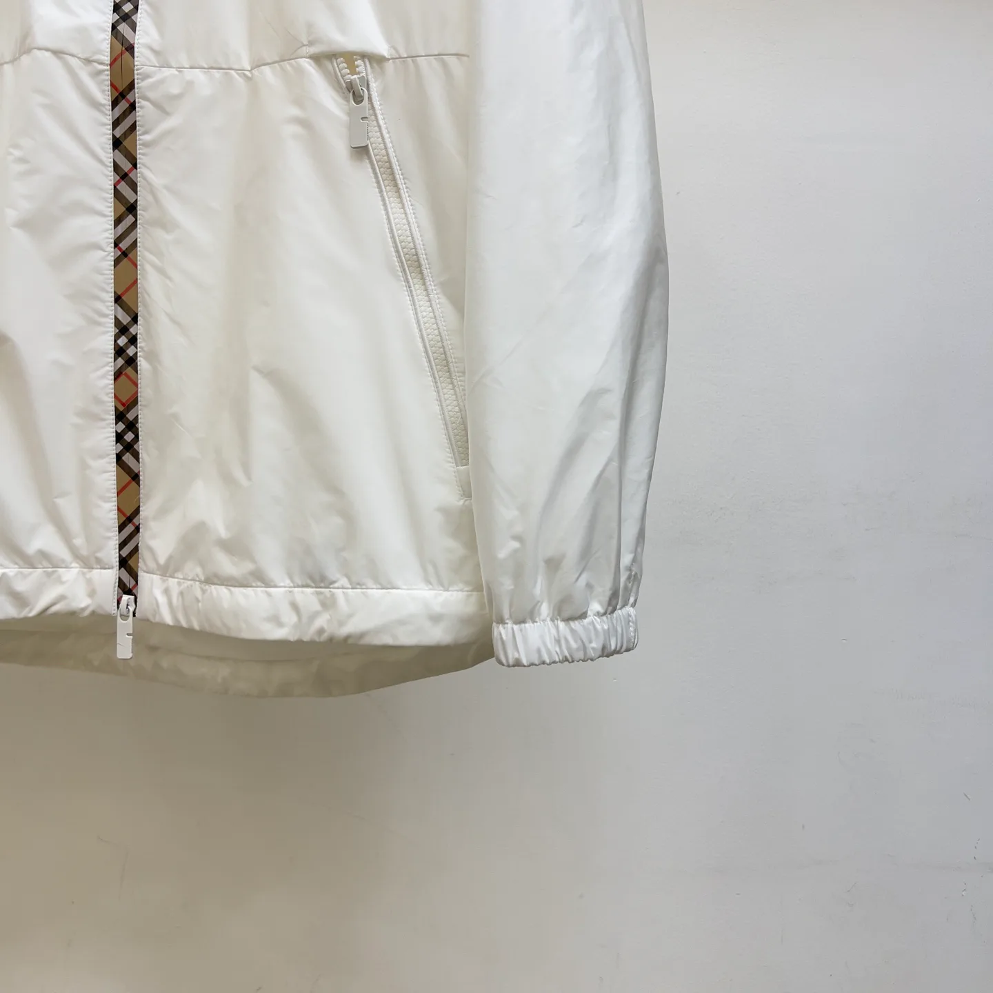 Куртки И Пуховики Женские Burberry 130032