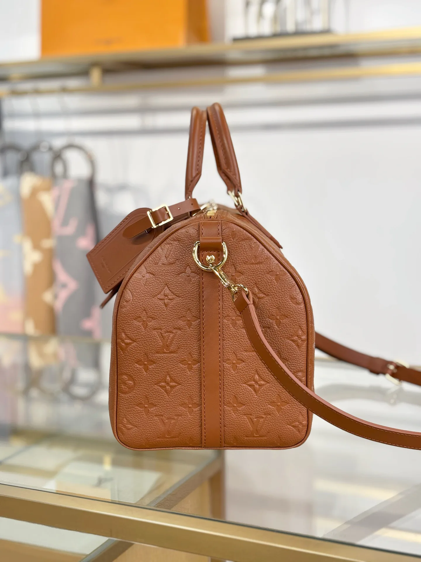 Классические Сумки Женские Louis Vuitton 17979859