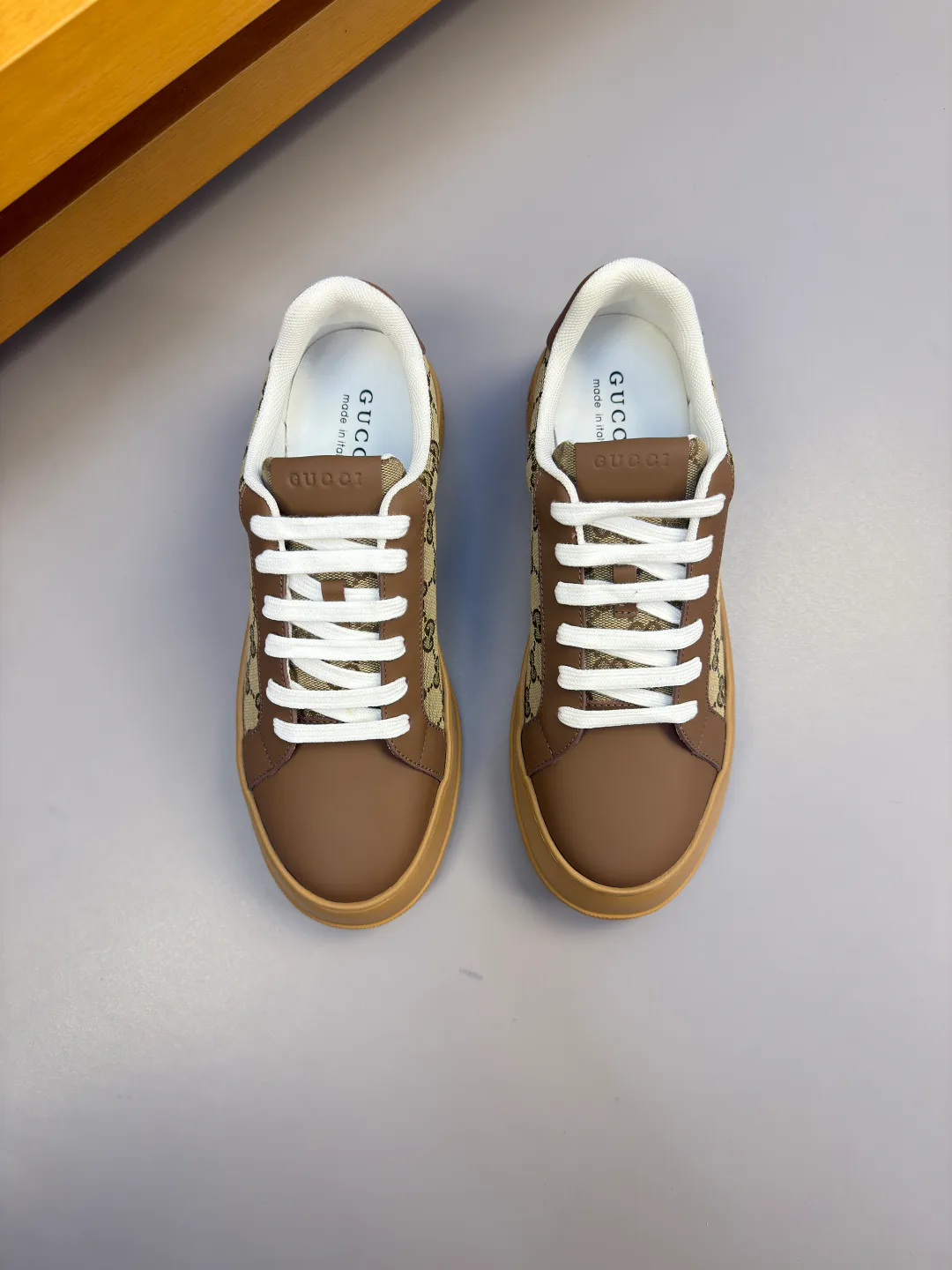 Кроссовки Женские Gucci 18781754