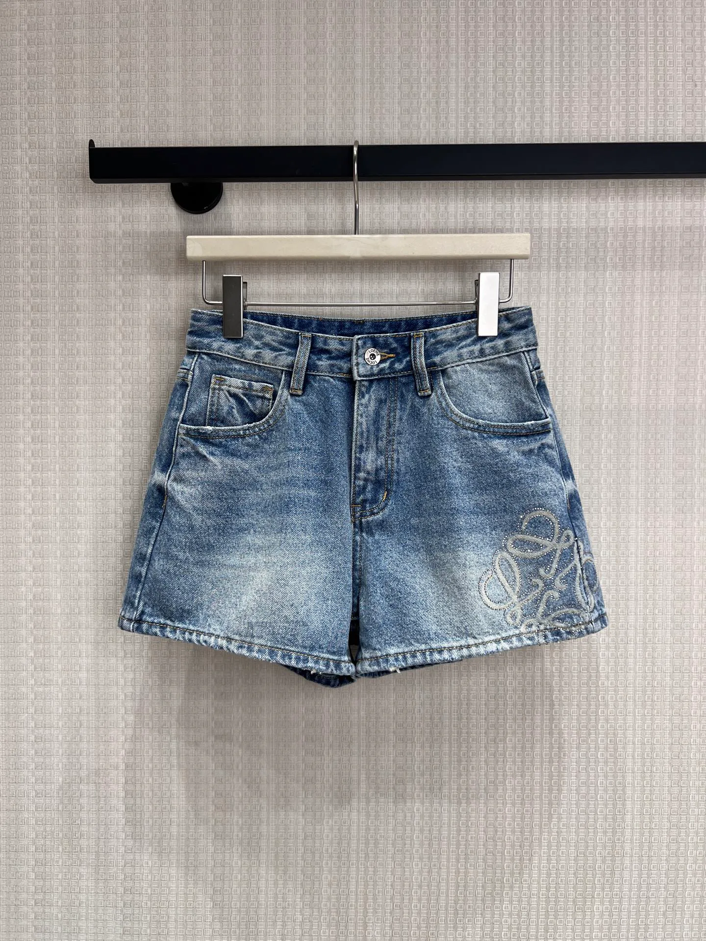 Шорты Женские Loewe 14546362