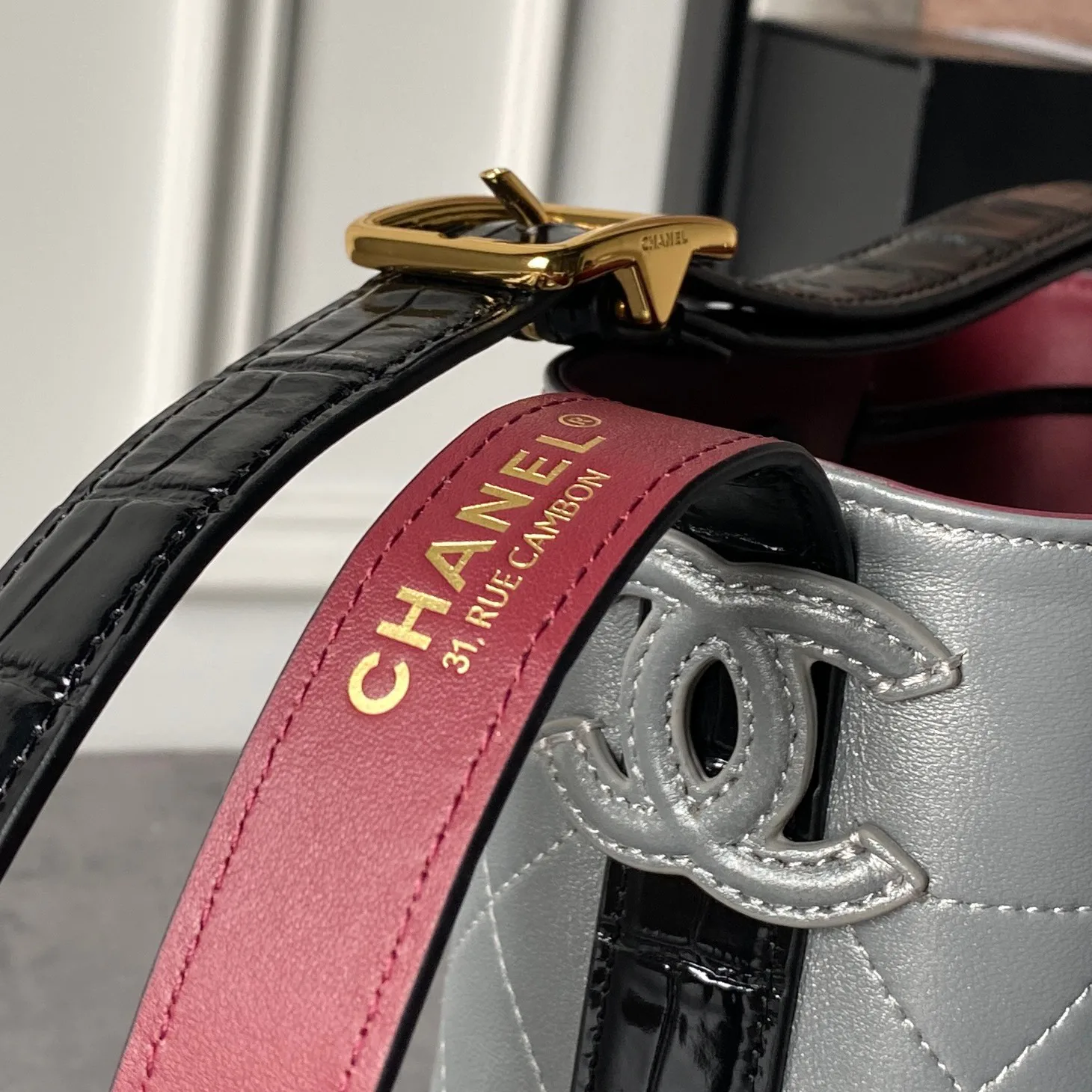 Классические Сумки Женские Chanel 18208022