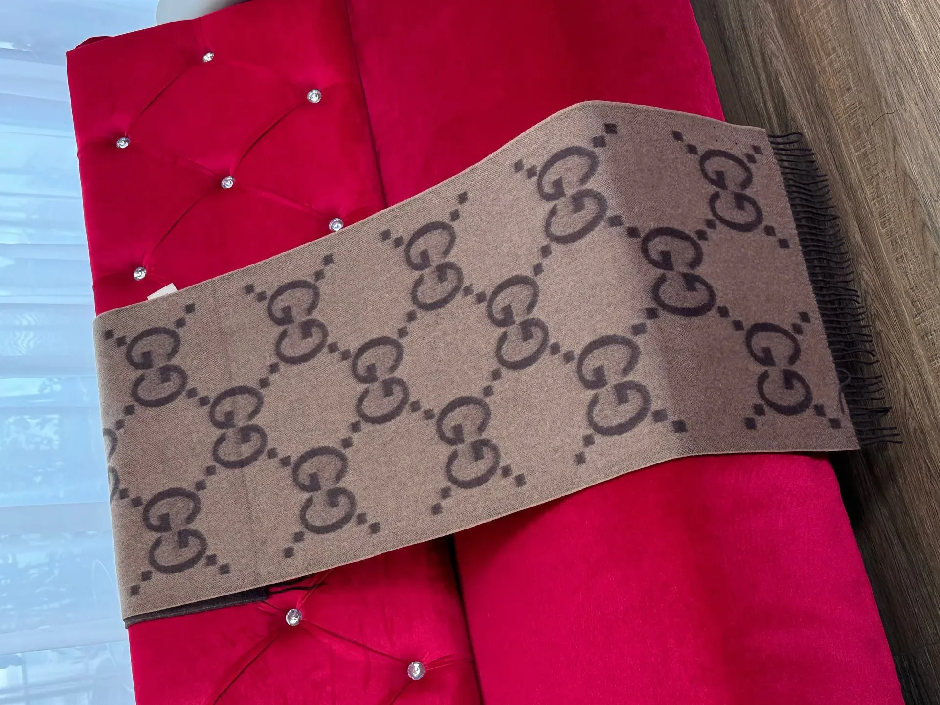 Шарфы Gucci 57087