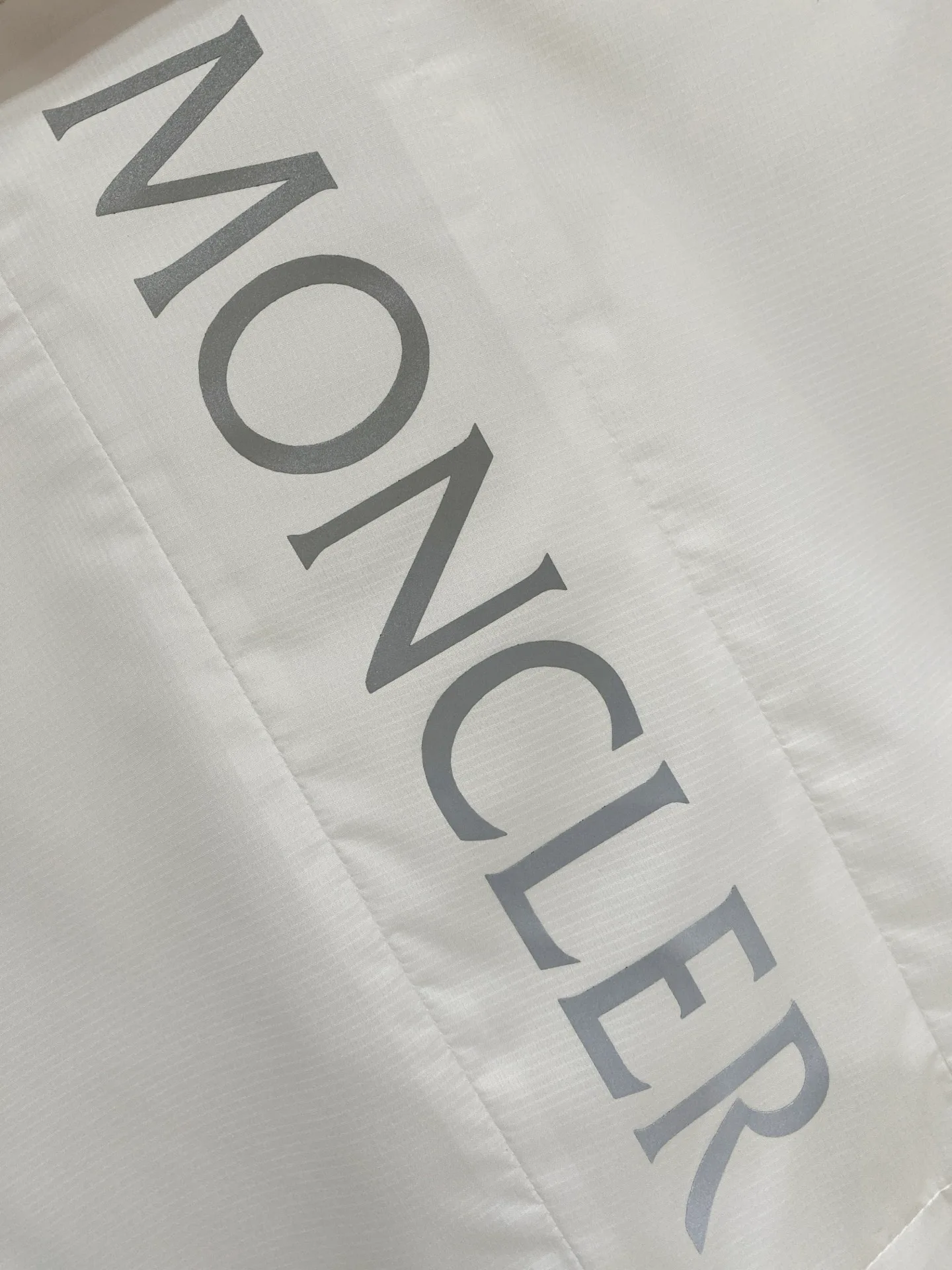 Куртки И Пуховики Мужские Moncler 5059686