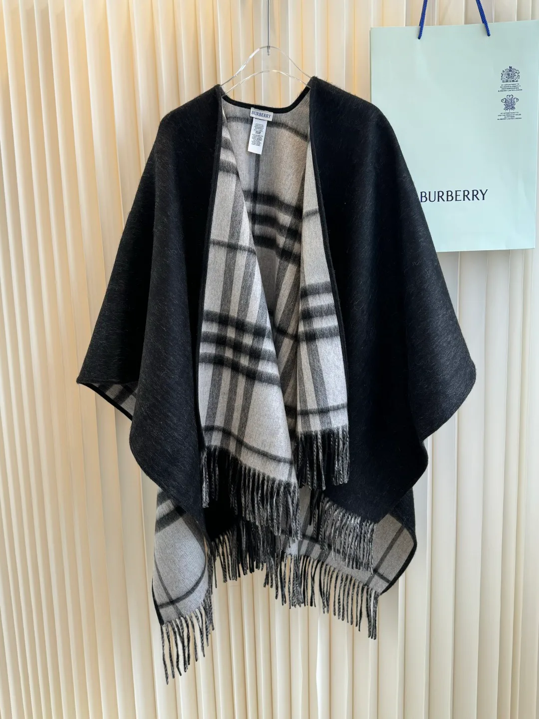 Пальто Женские Burberry 18627259