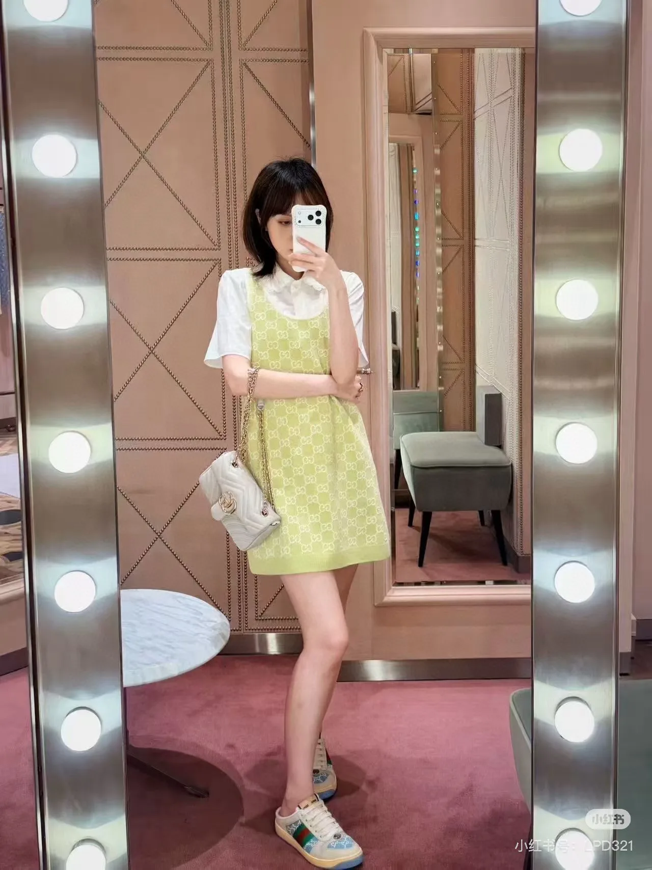Платья Женские Gucci 11505200