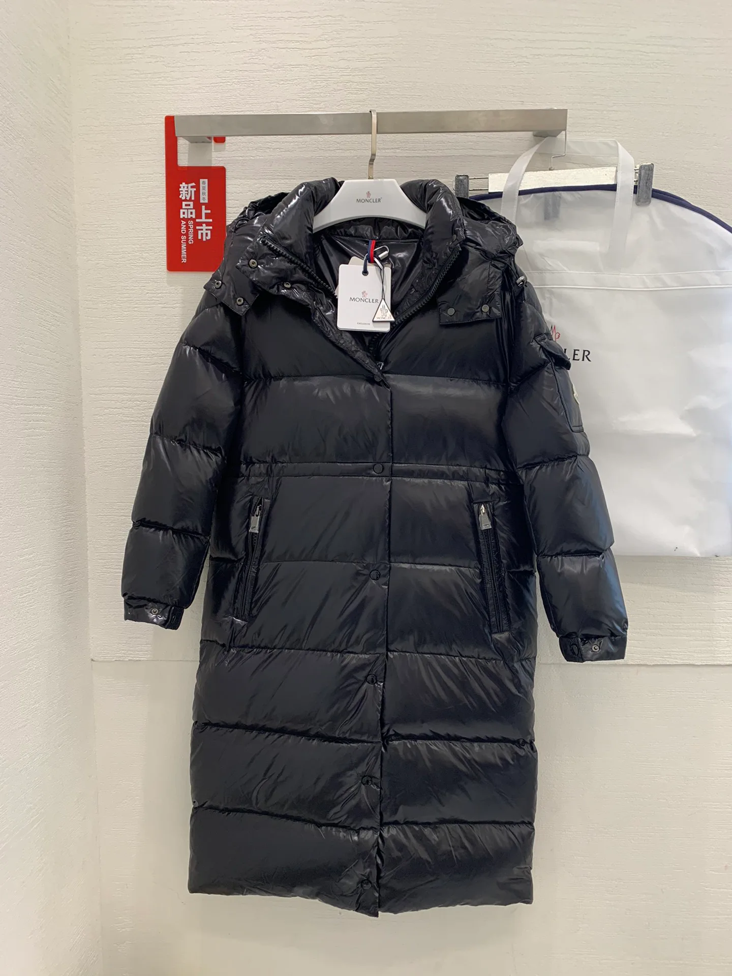 Куртки И Пуховики Женские Moncler 19296895